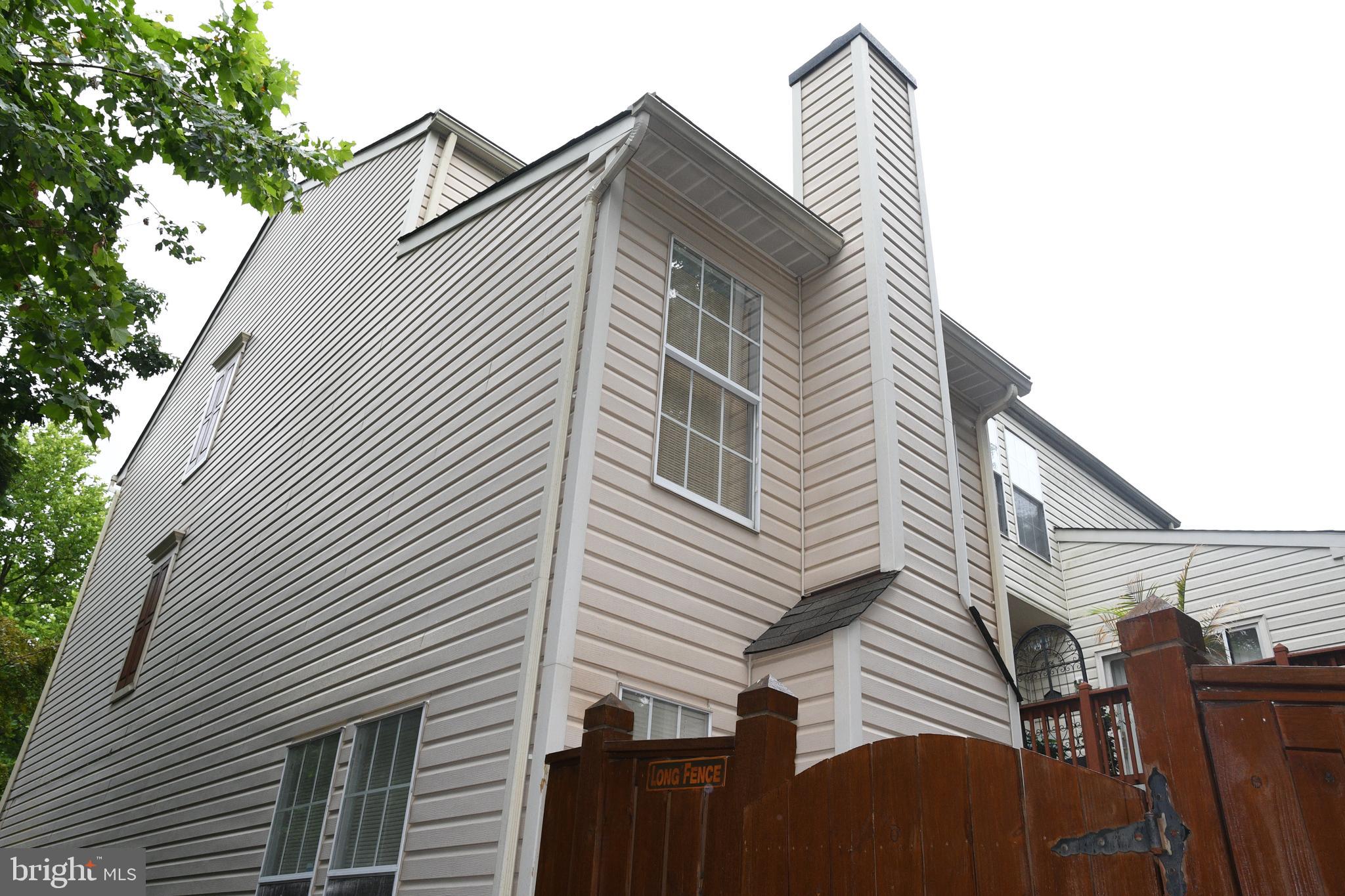 RUSSETT - Residential