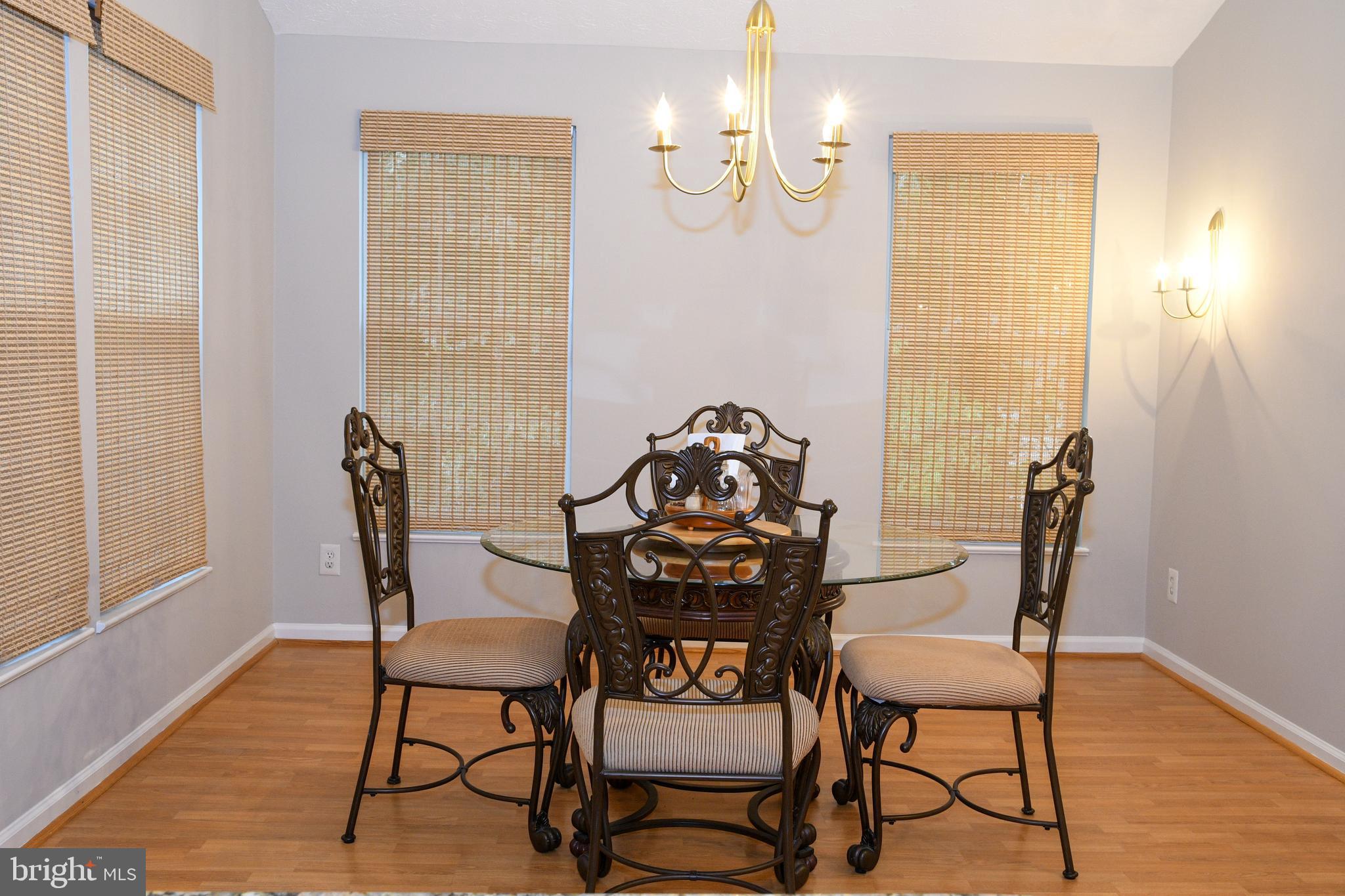 RUSSETT - Residential