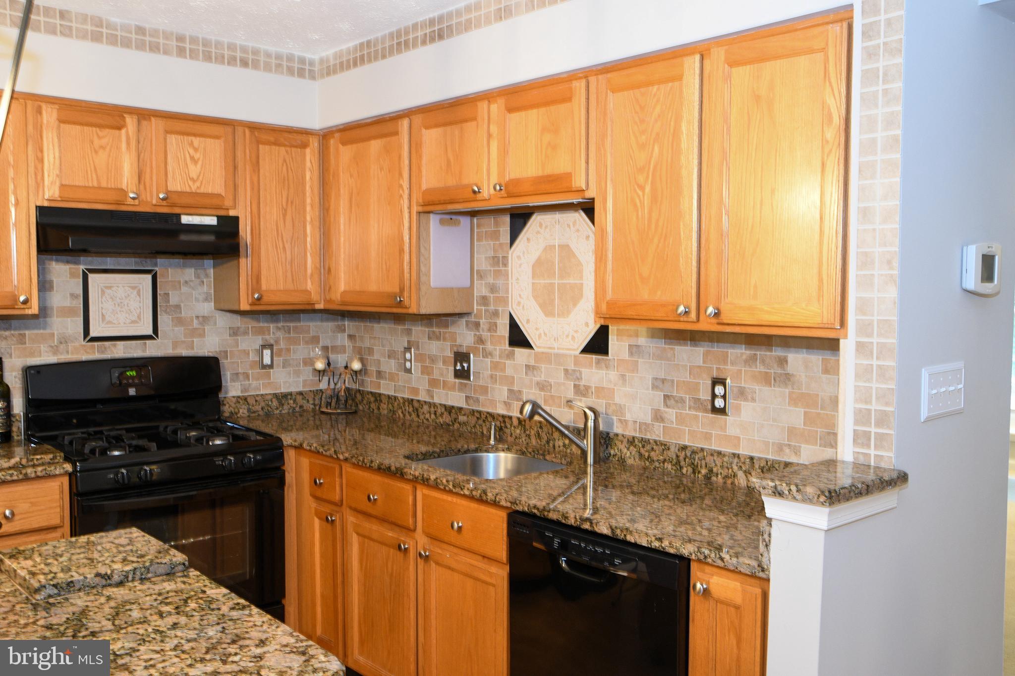 RUSSETT - Residential