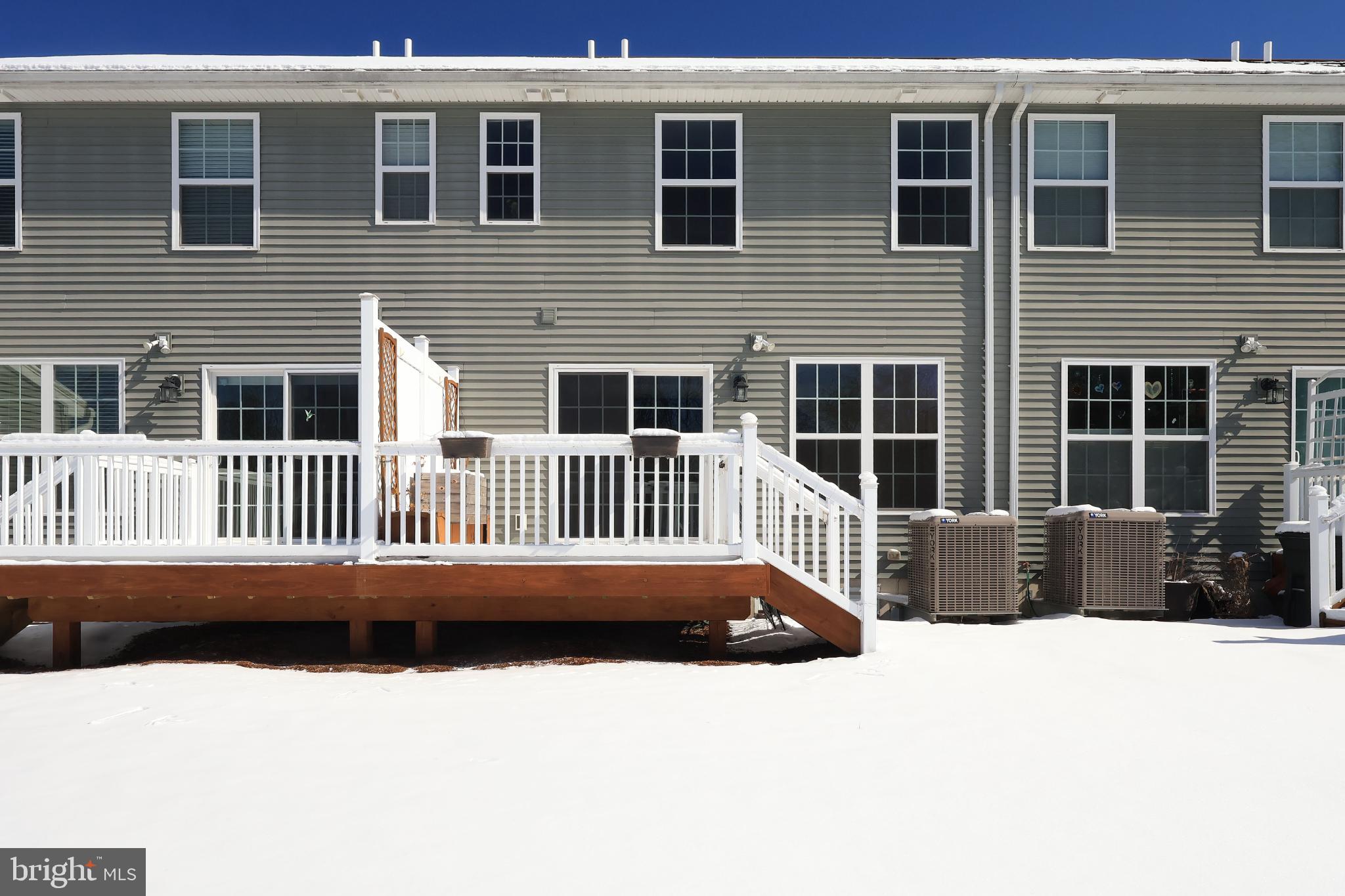 THE GATES - Residential