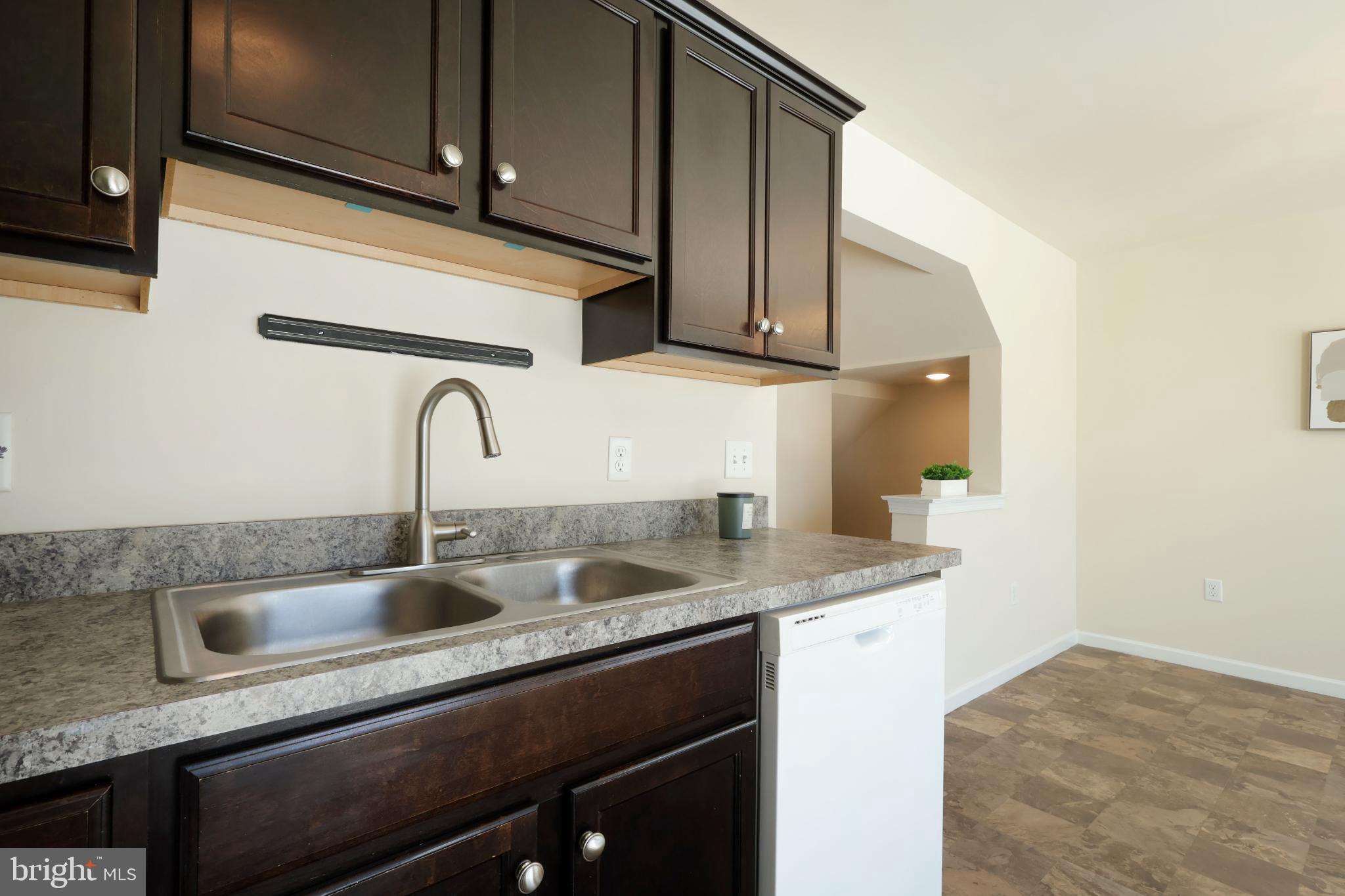 THE GATES - Residential