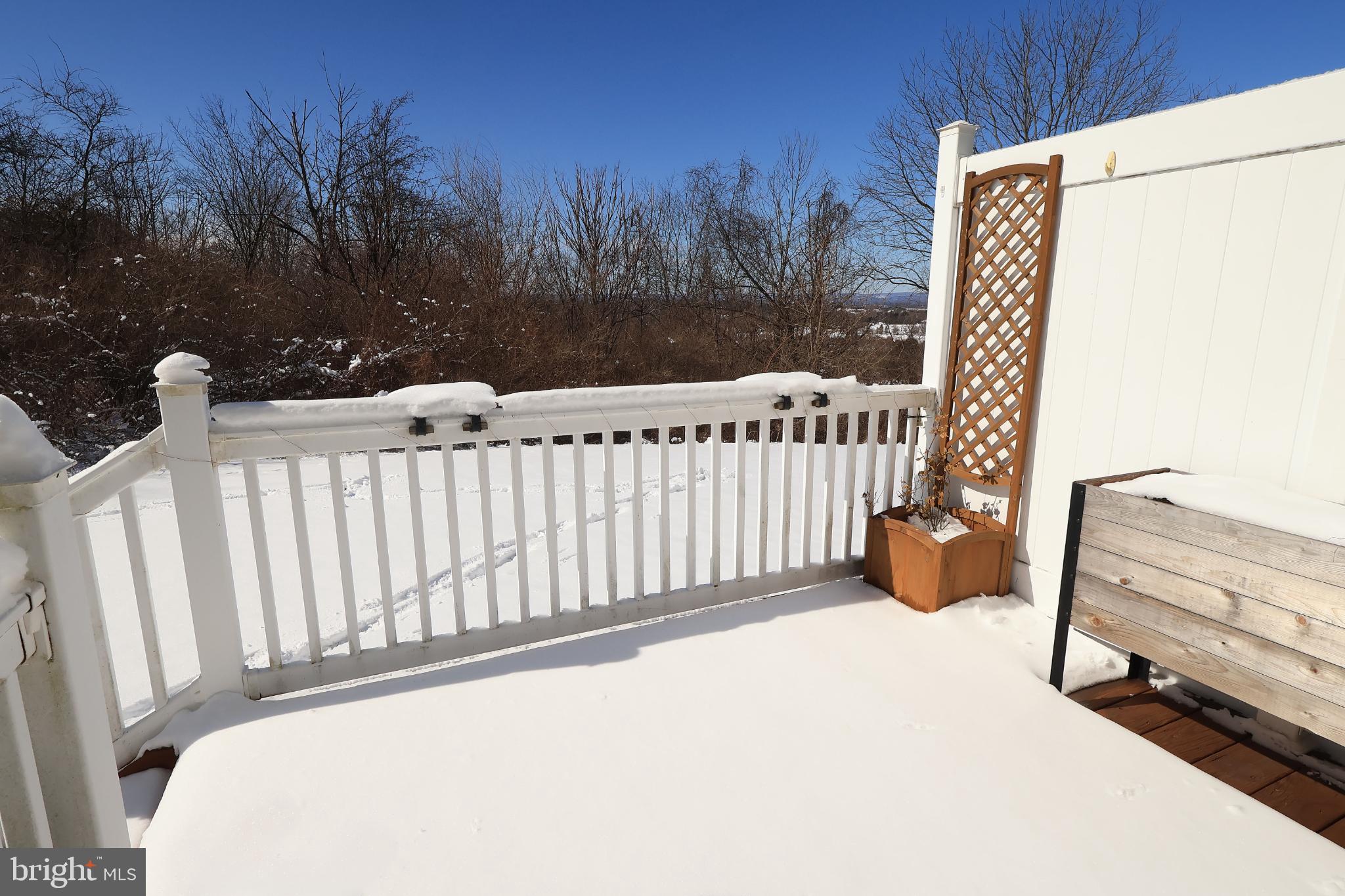 THE GATES - Residential