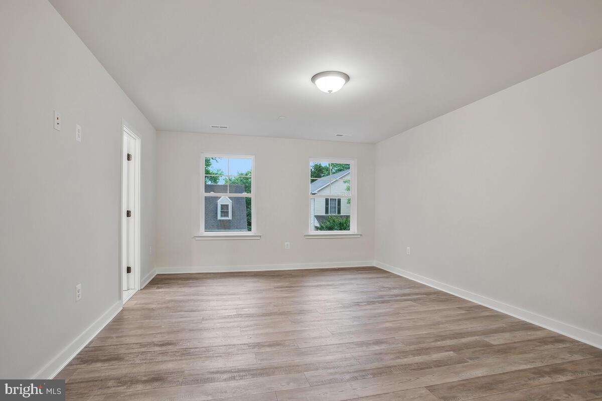 CEDARHURST ON THE BAY - Residential