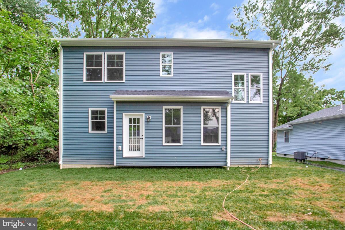 CEDARHURST ON THE BAY - Residential