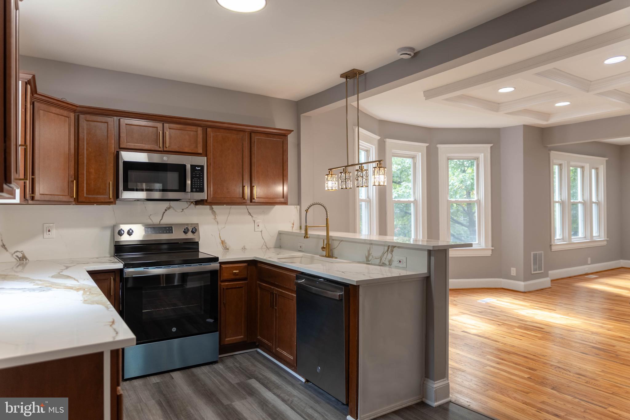LOCH RAVEN - Residential