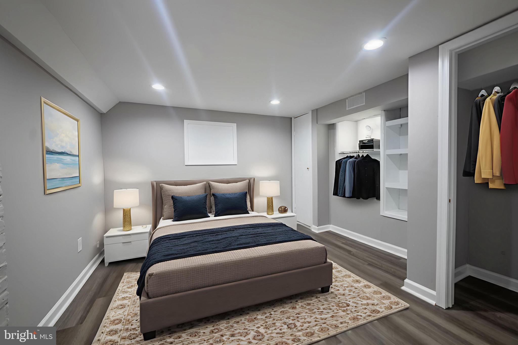 LOCH RAVEN - Residential