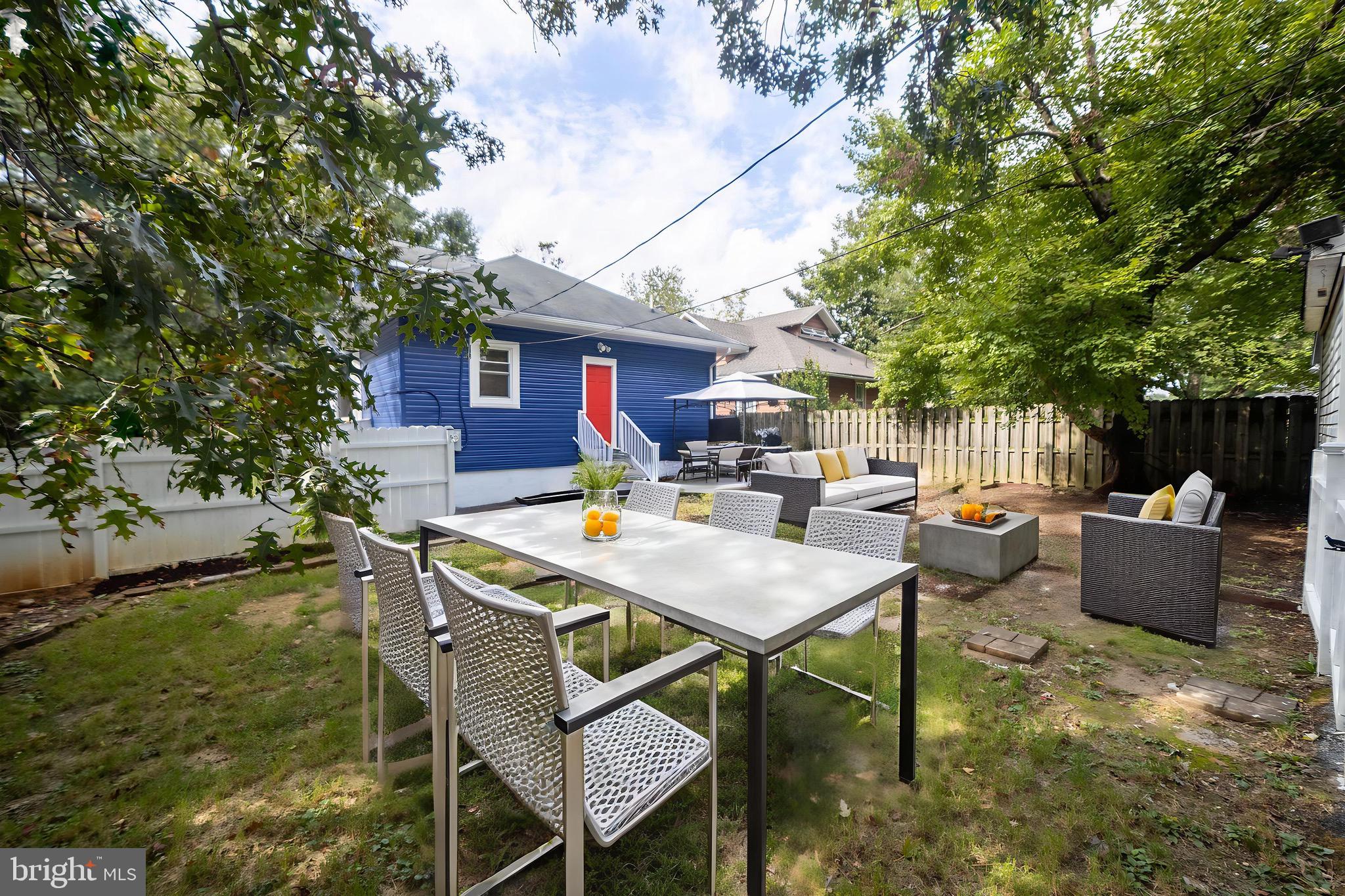 LOCH RAVEN - Residential