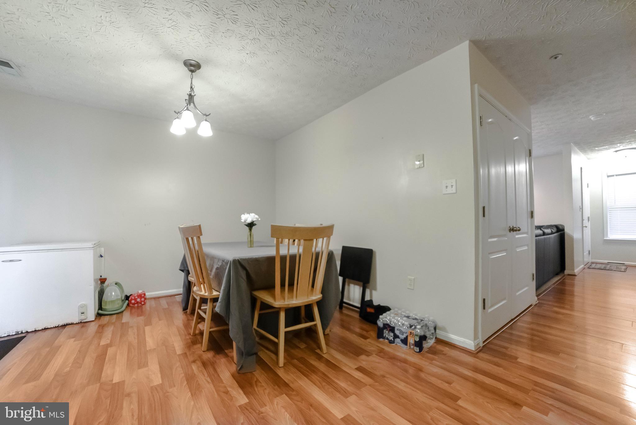 PICKETTS HARBOR - Residential