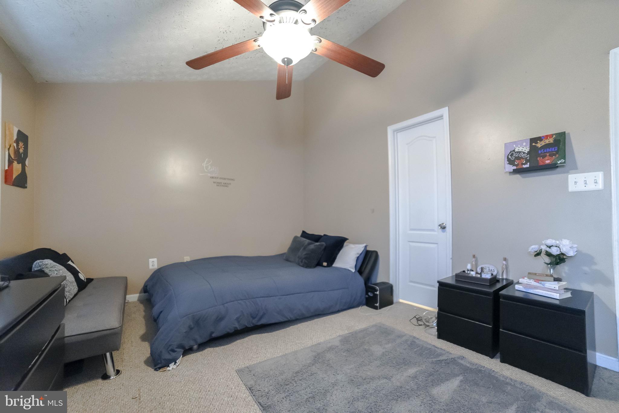 PICKETTS HARBOR - Residential