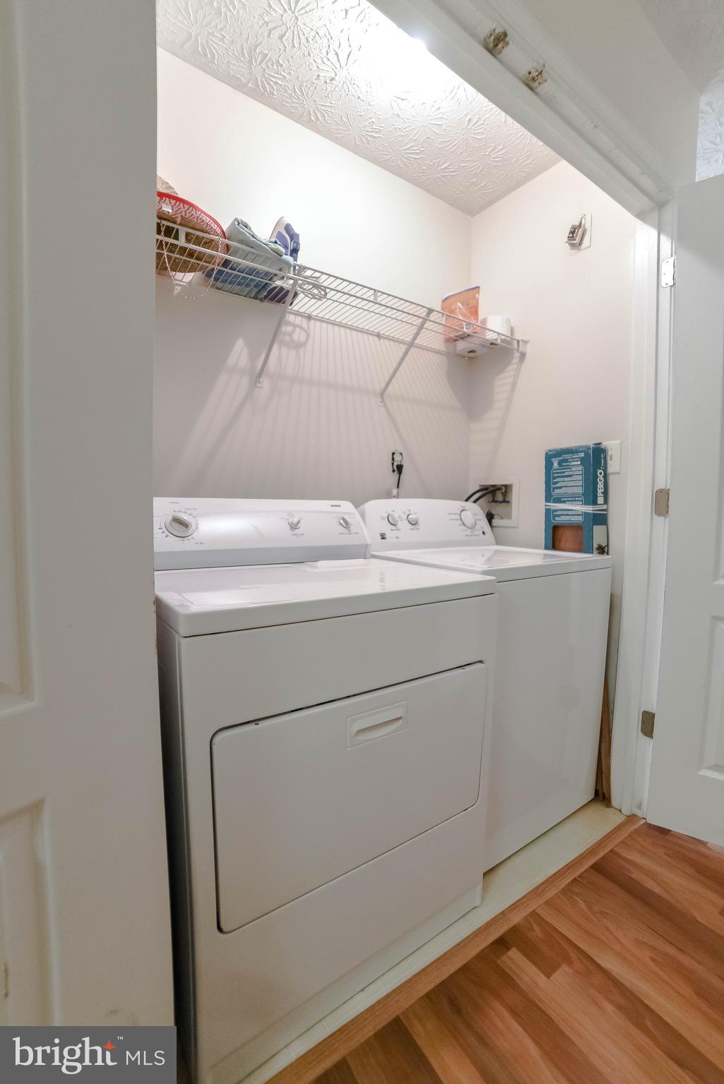 PICKETTS HARBOR - Residential