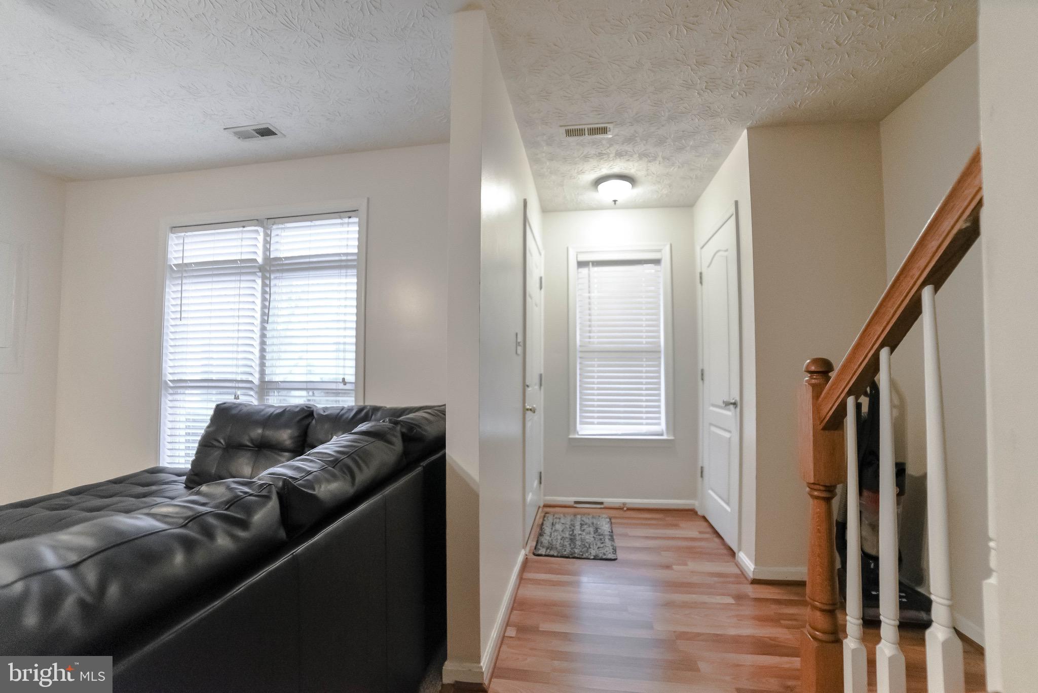 PICKETTS HARBOR - Residential