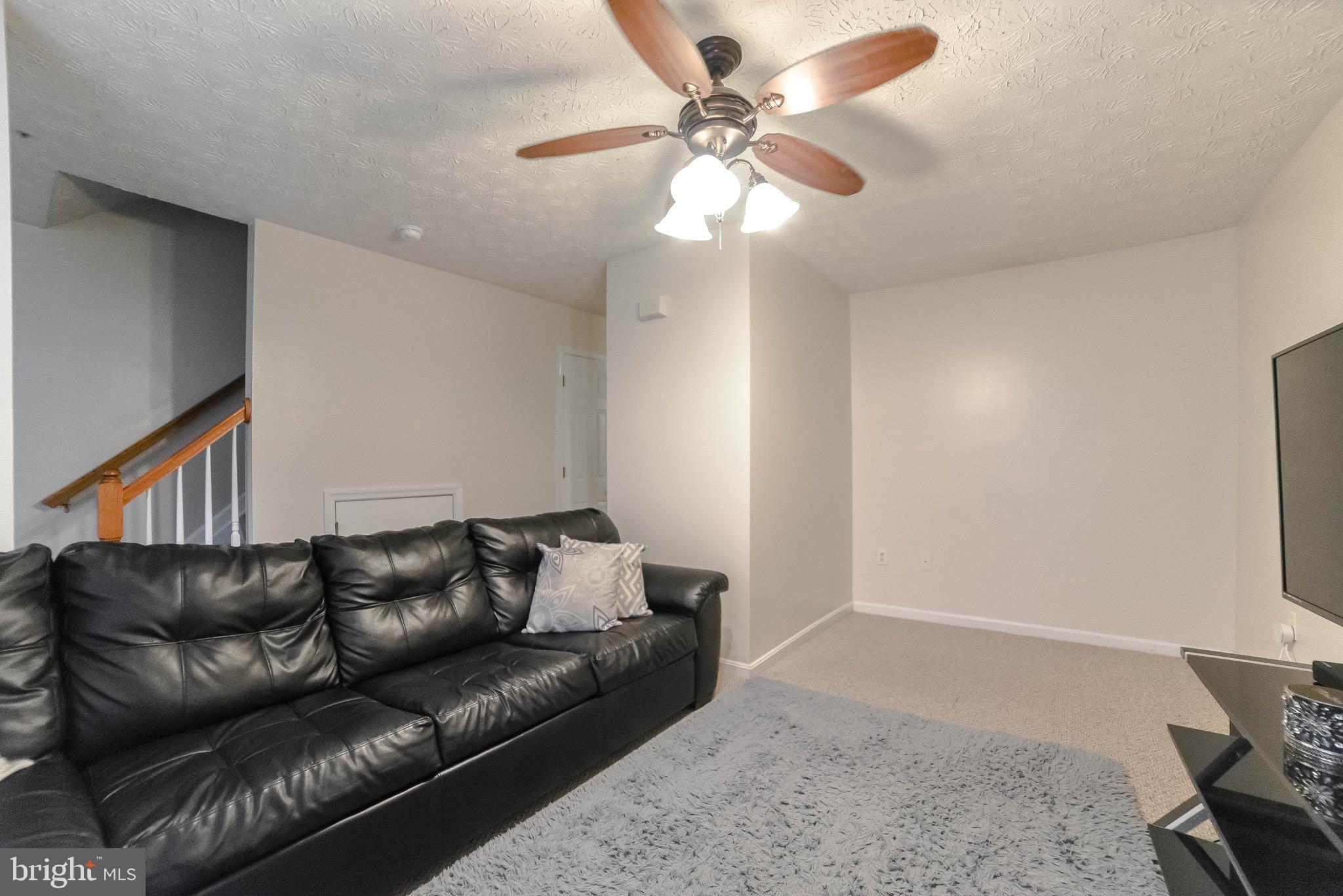 PICKETTS HARBOR - Residential