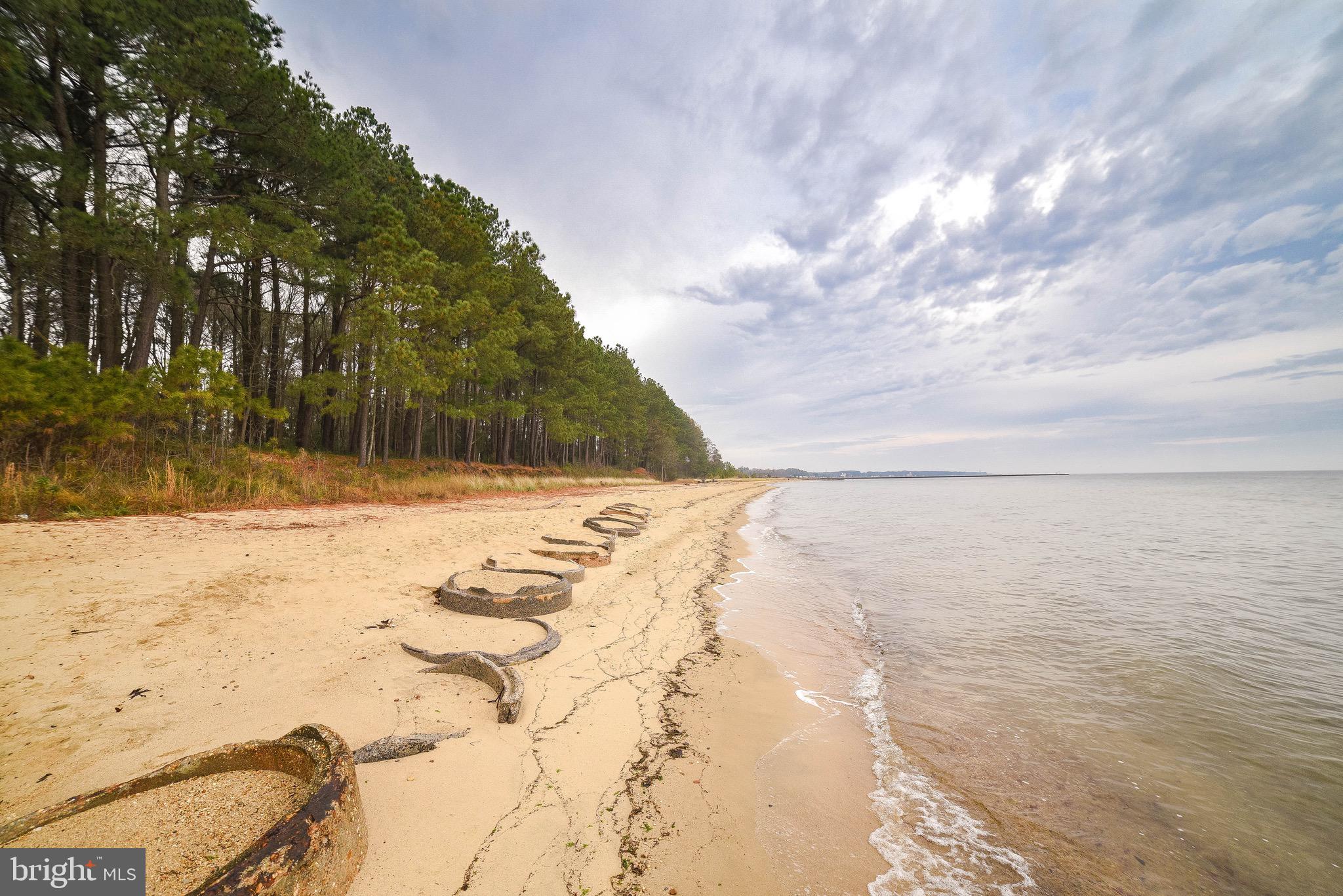 PICKETTS HARBOR - Residential