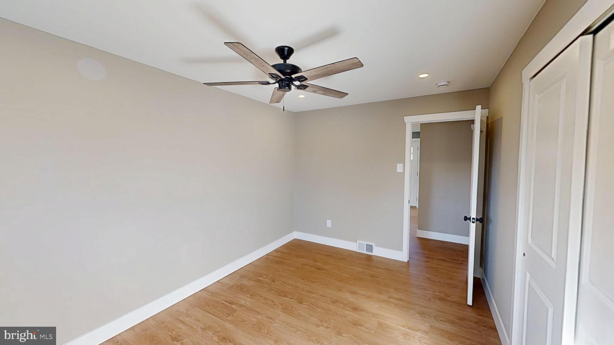 FOLSOM - Residential