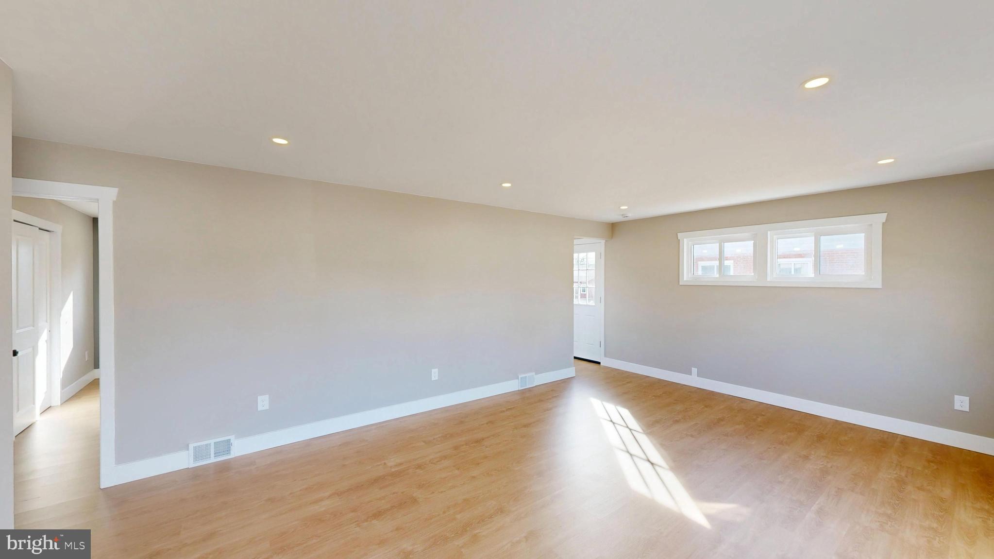 FOLSOM - Residential