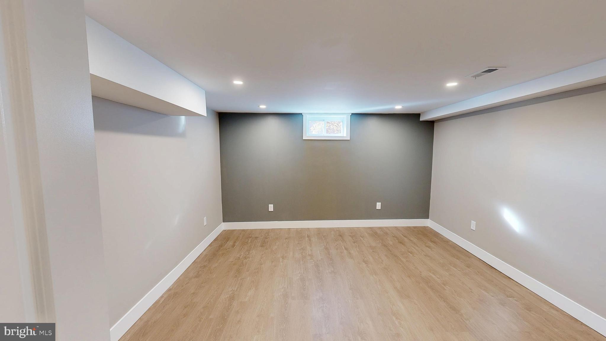 FOLSOM - Residential