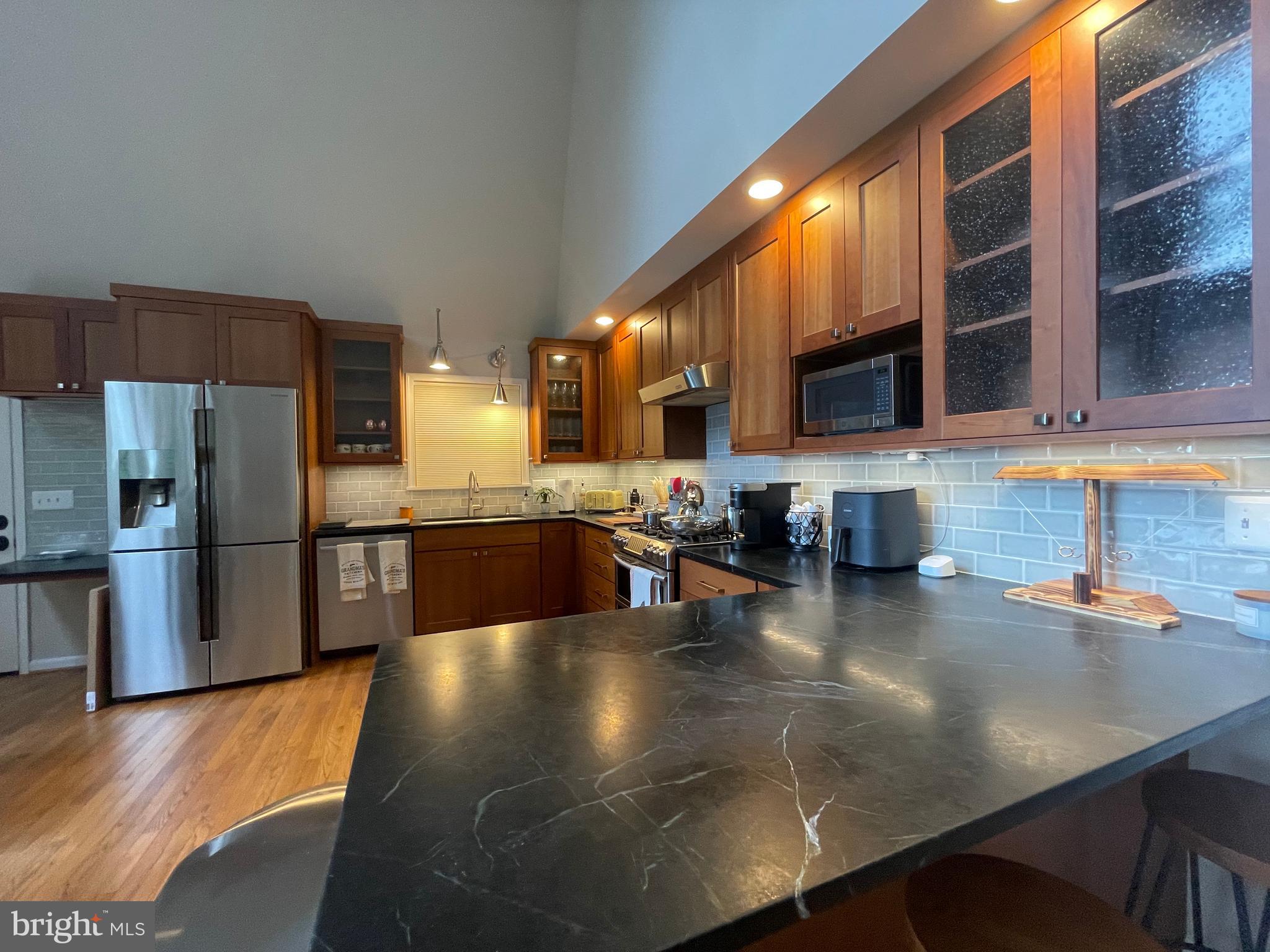 BULL RUN ESTATES - Residential Lease