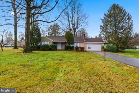 714 NOBLE BOULEVARD CARLISLE PA 17013