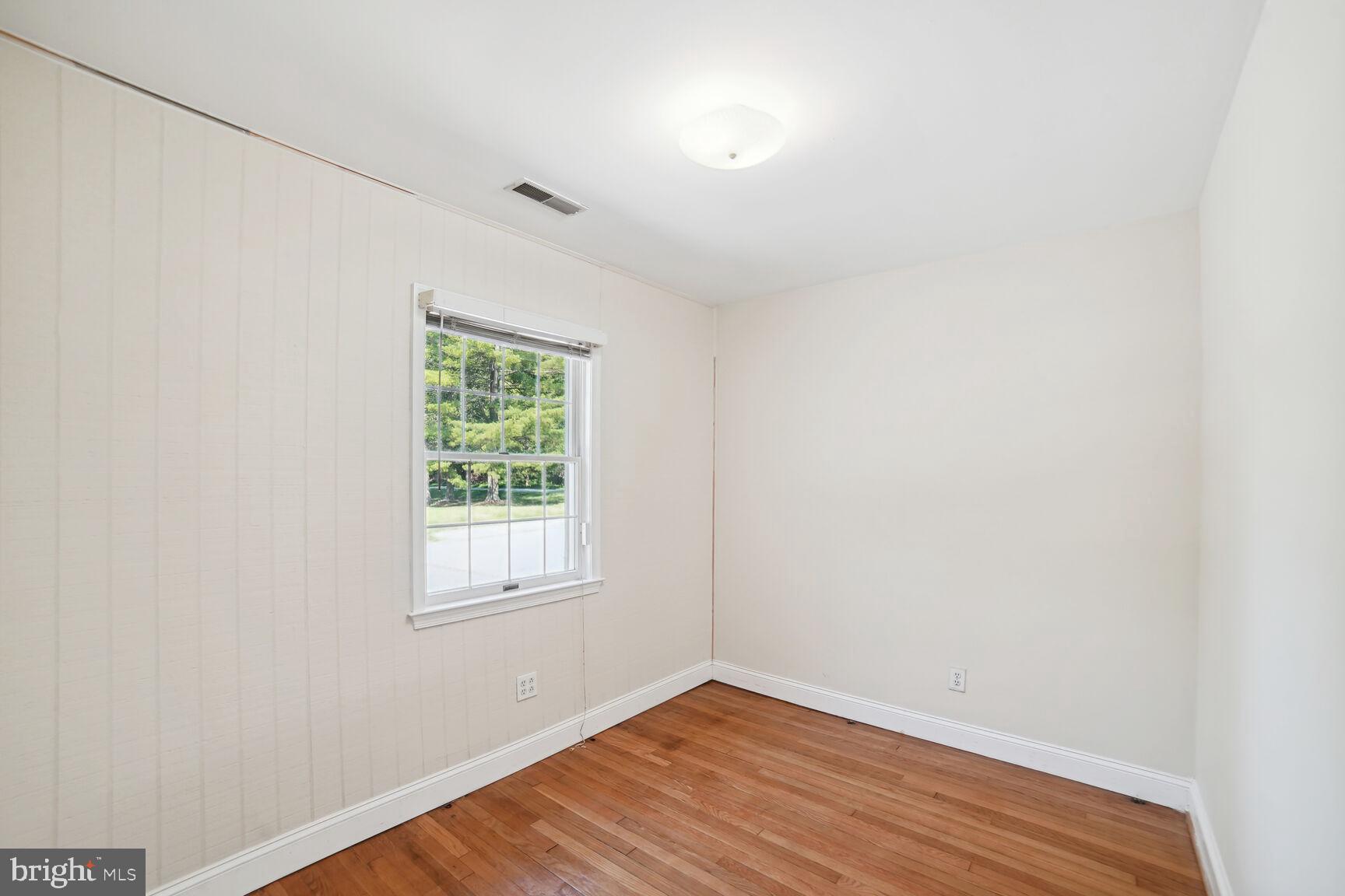 COLESVILLE OUTSIDE - Residential