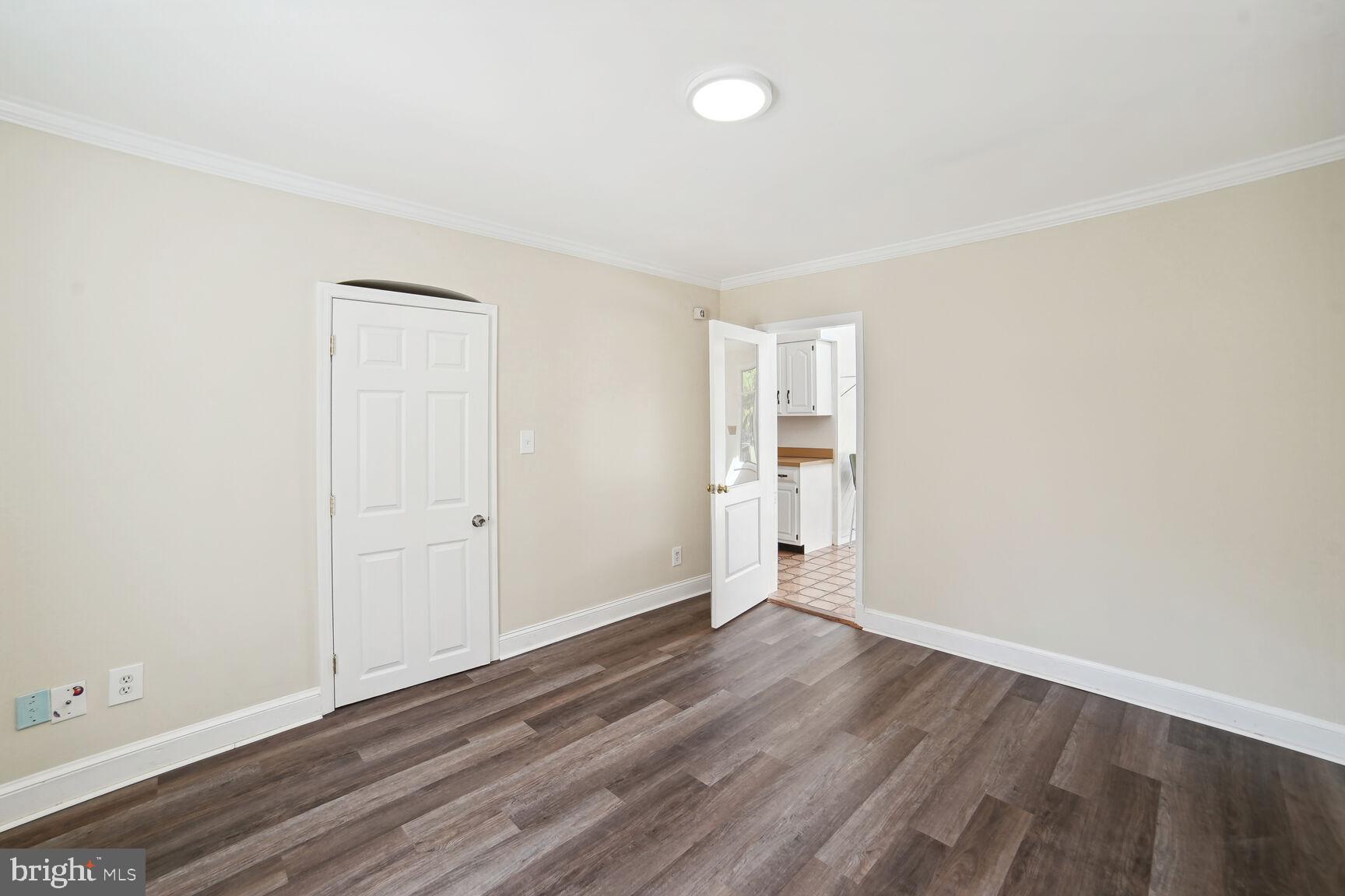 COLESVILLE OUTSIDE - Residential