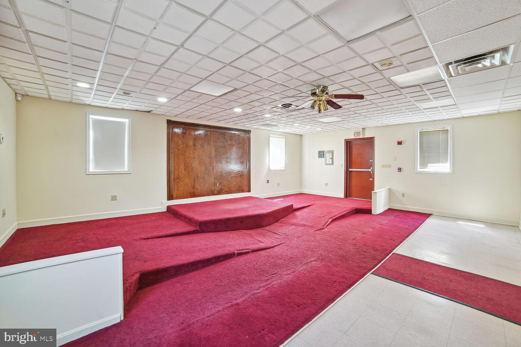 COLESVILLE OUTSIDE - Residential