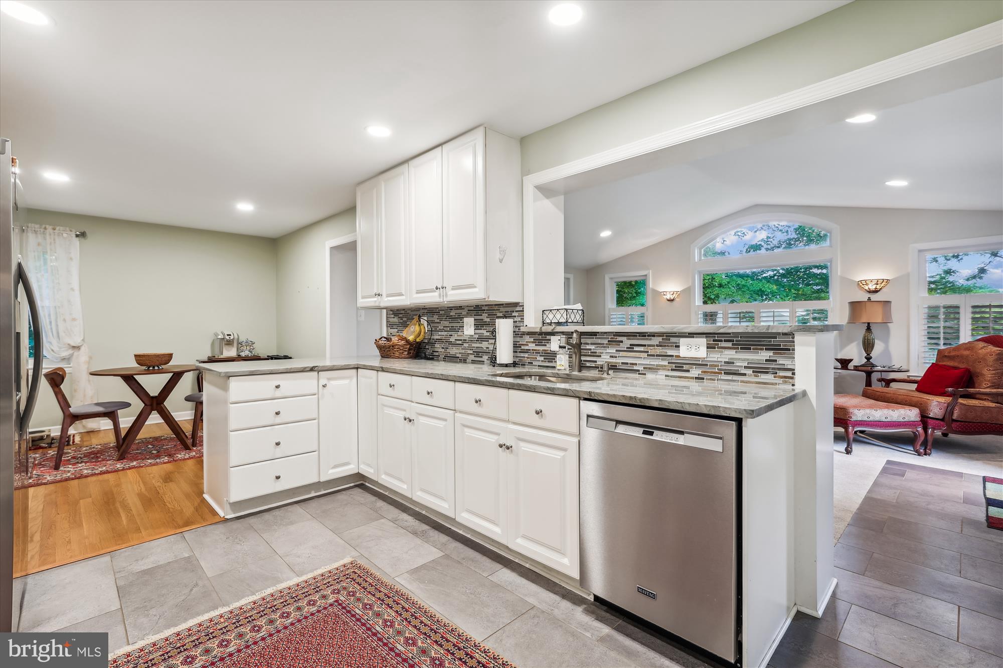 KENT GARDENS - Residential Lease