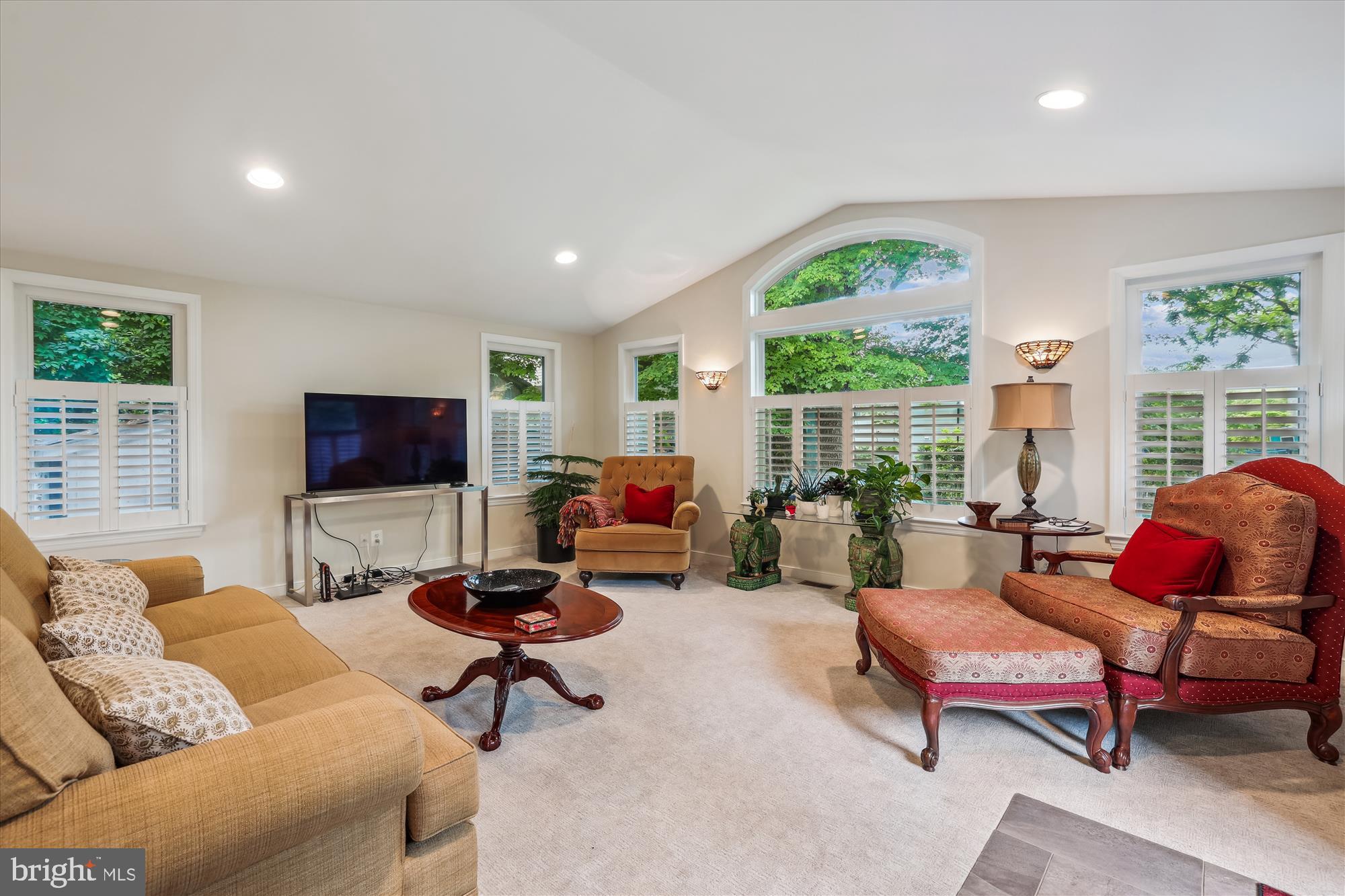 KENT GARDENS - Residential Lease