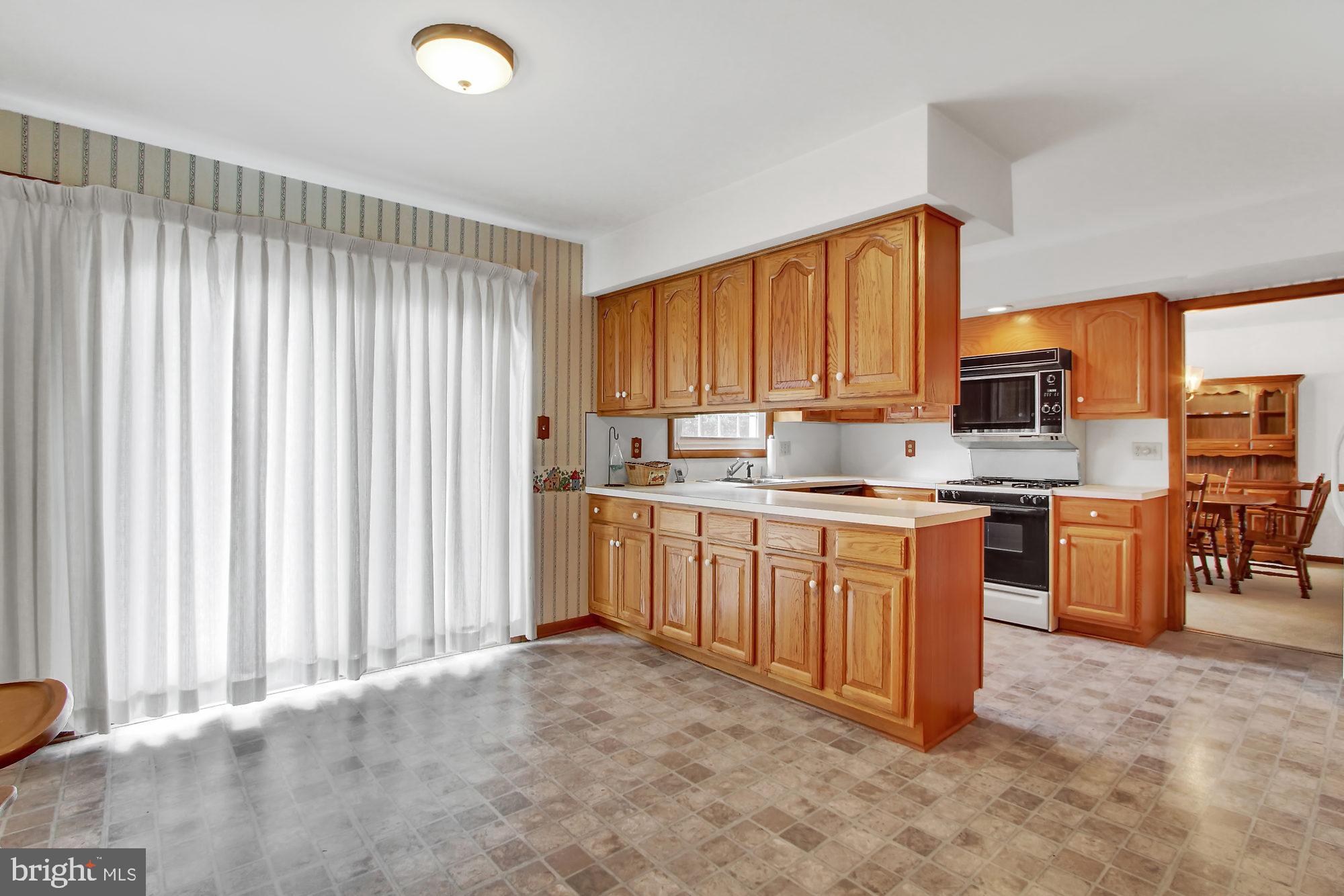 PENN OAKS - Residential