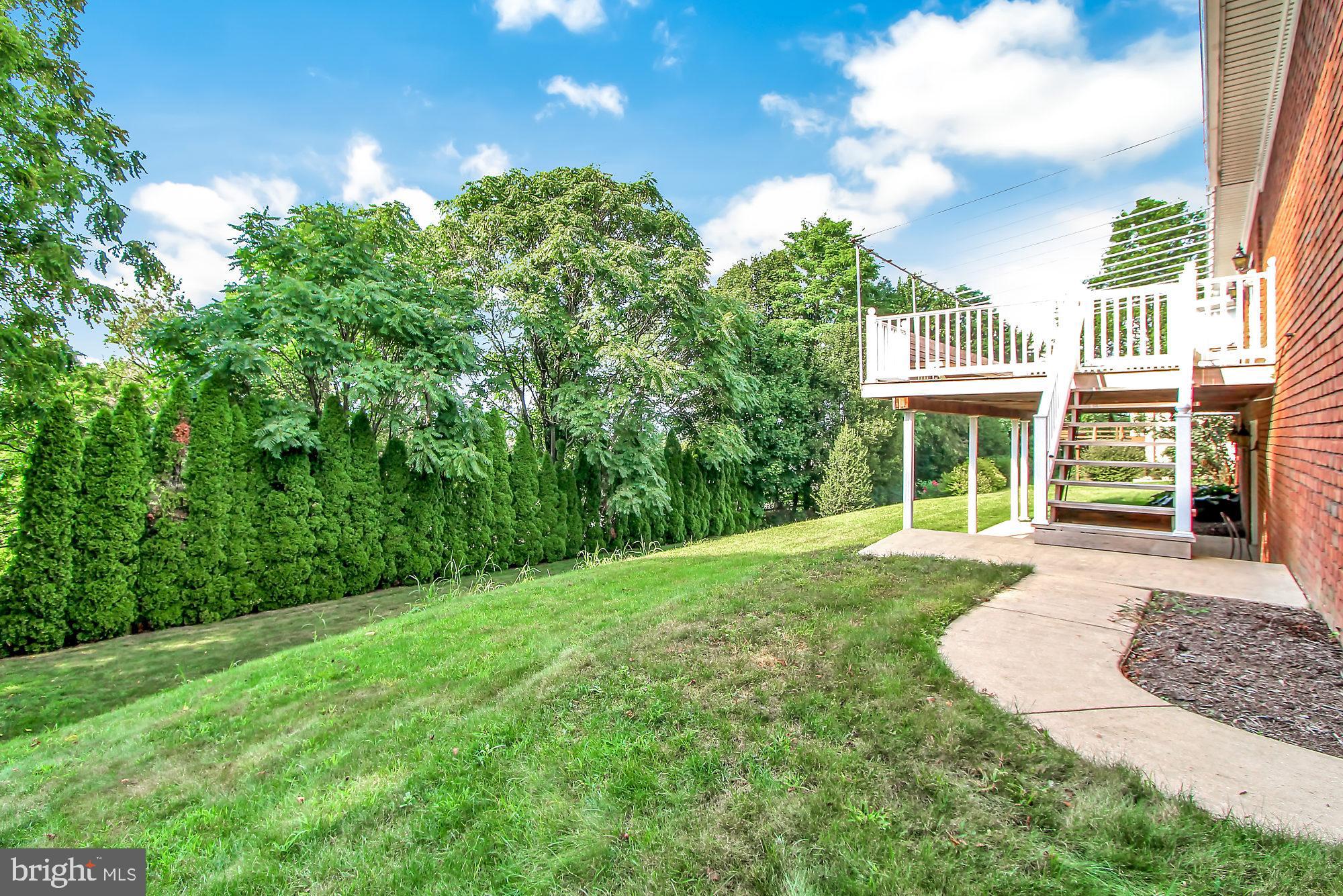 PENN OAKS - Residential