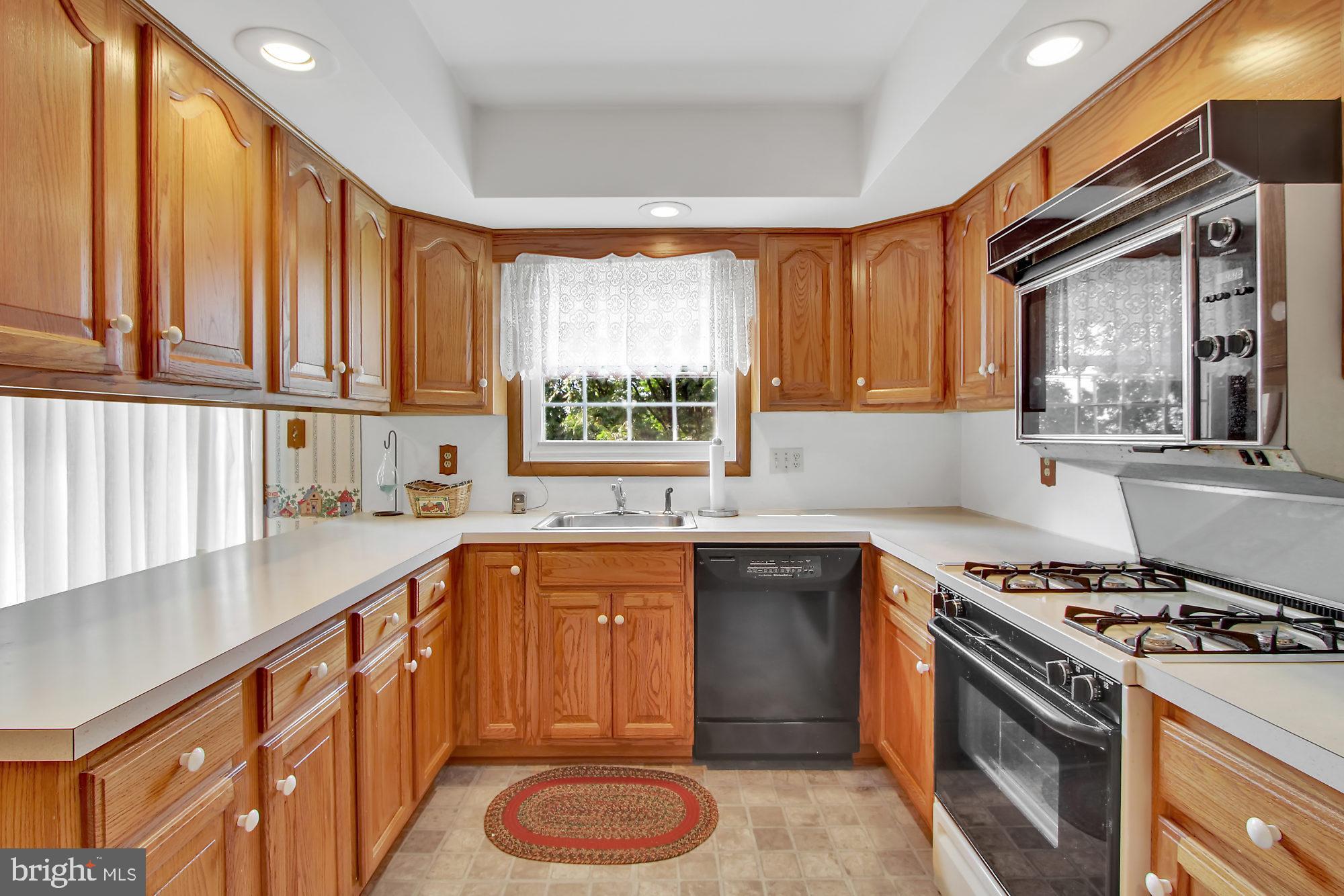 PENN OAKS - Residential