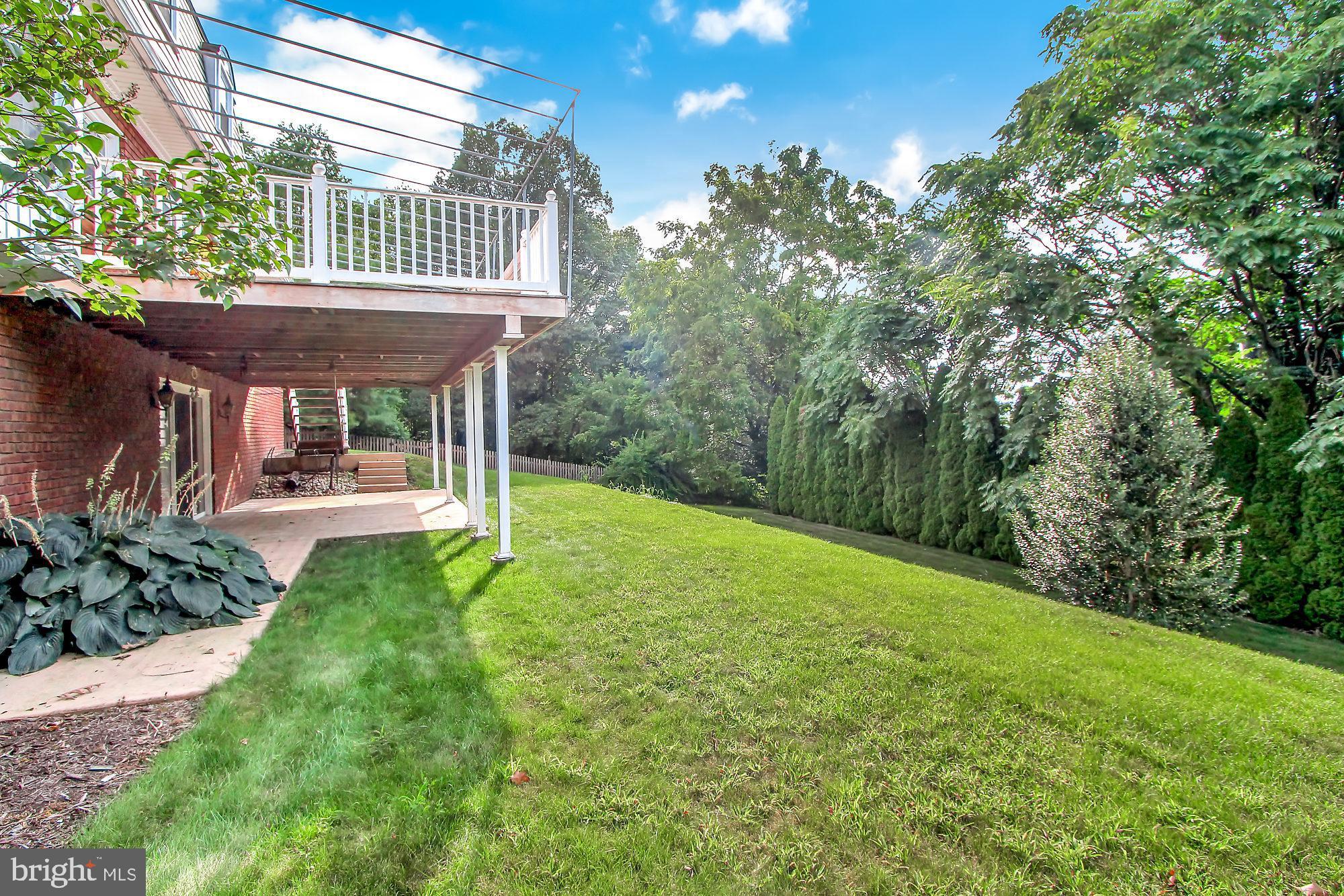 PENN OAKS - Residential