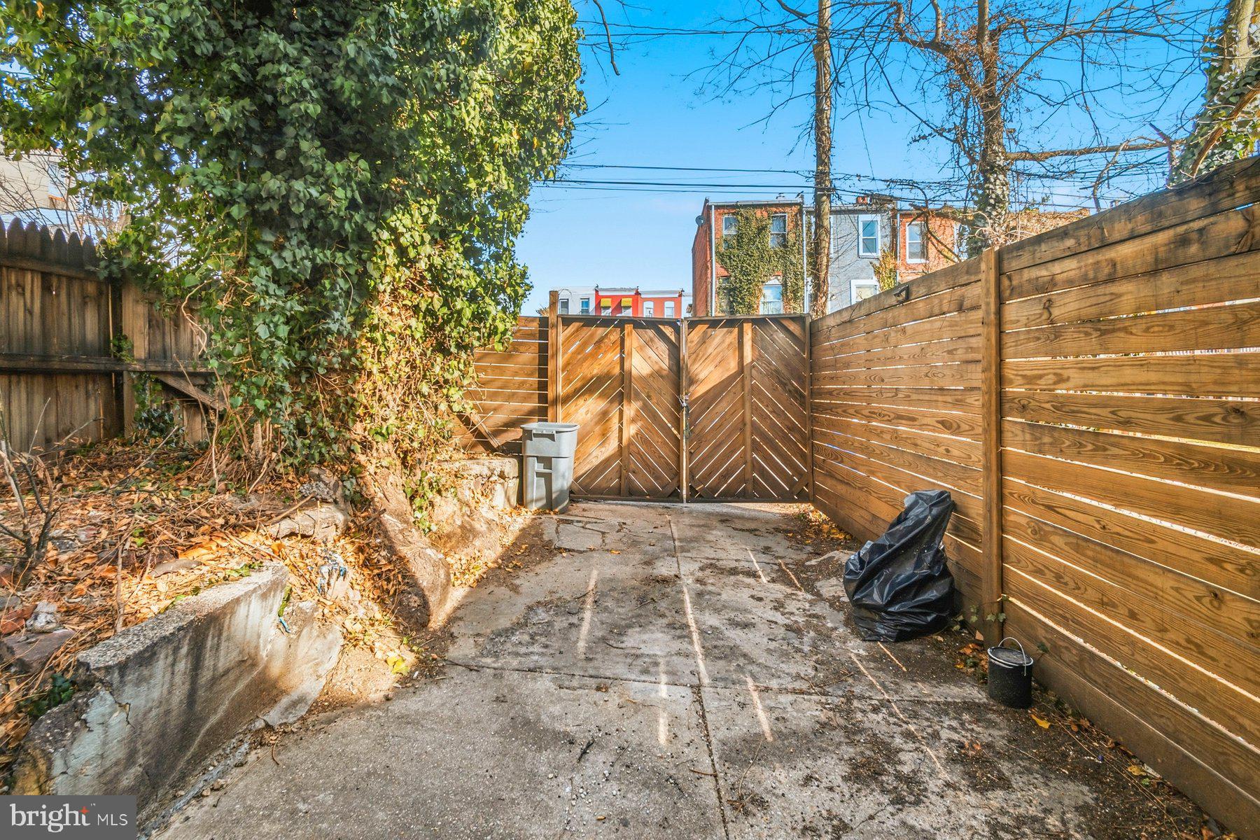 COLDSTREAM HOMESTEAD MONTEBELLO HISTORIC DISTRICT - Residential