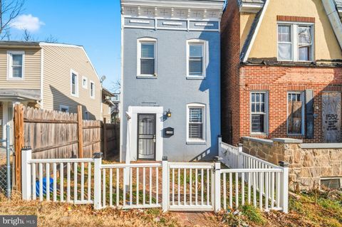 Homes For Sale - 1530 Gorsuch Avenue<br/> BALTIMORE, MD 21218