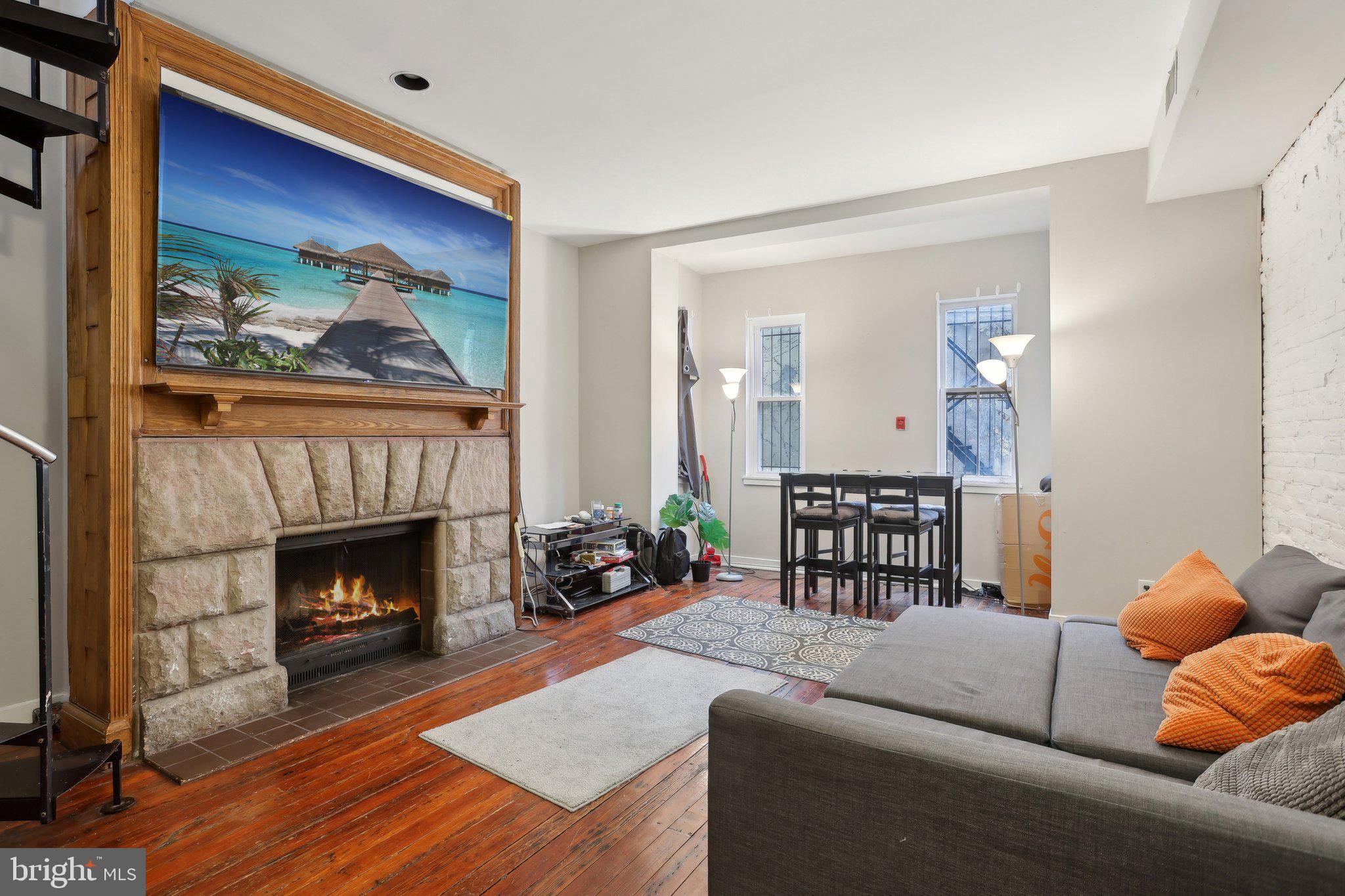 1017 SPRUCE STREET D