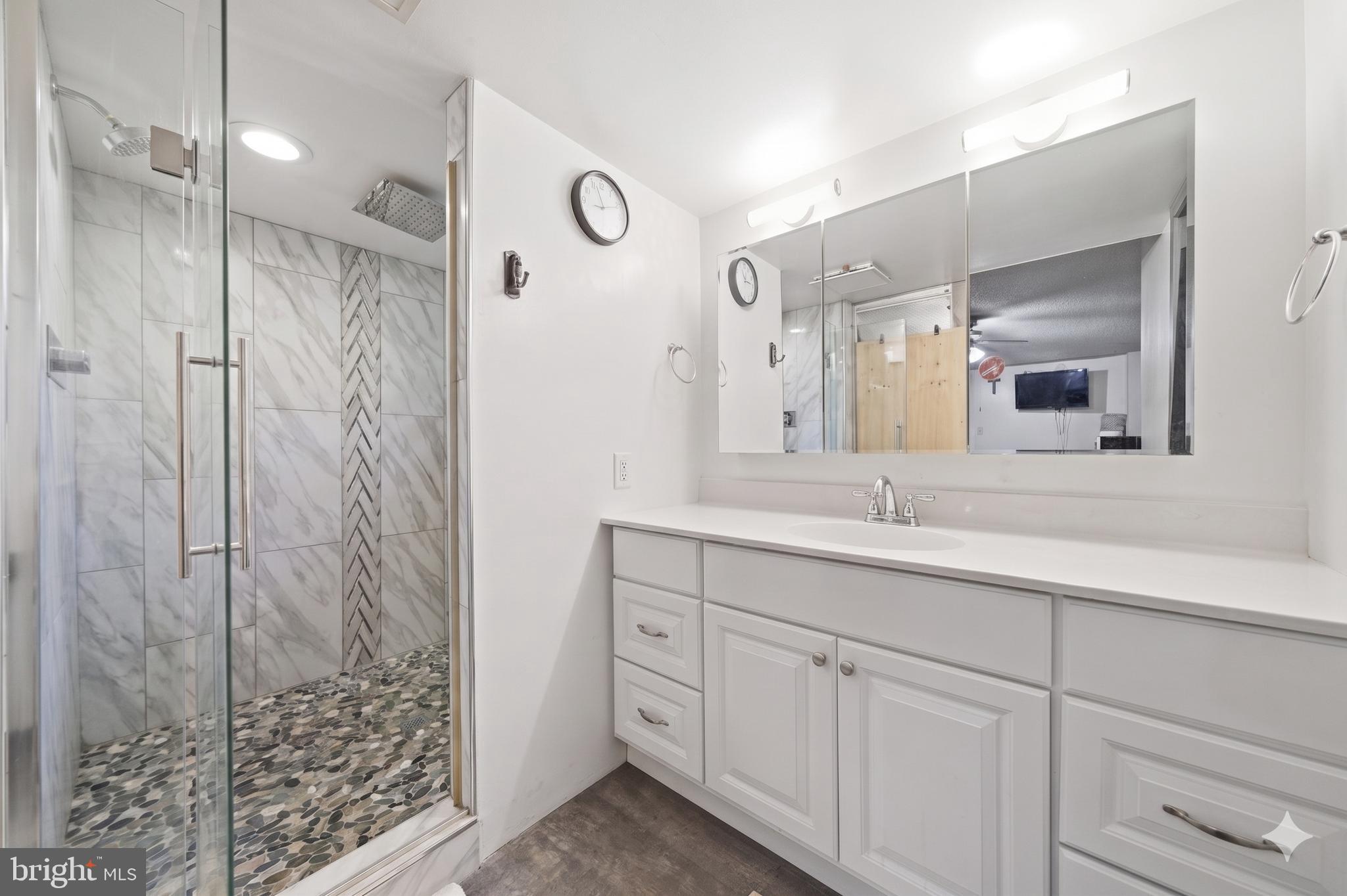 BEAVER LODGE ESTATES - Residential