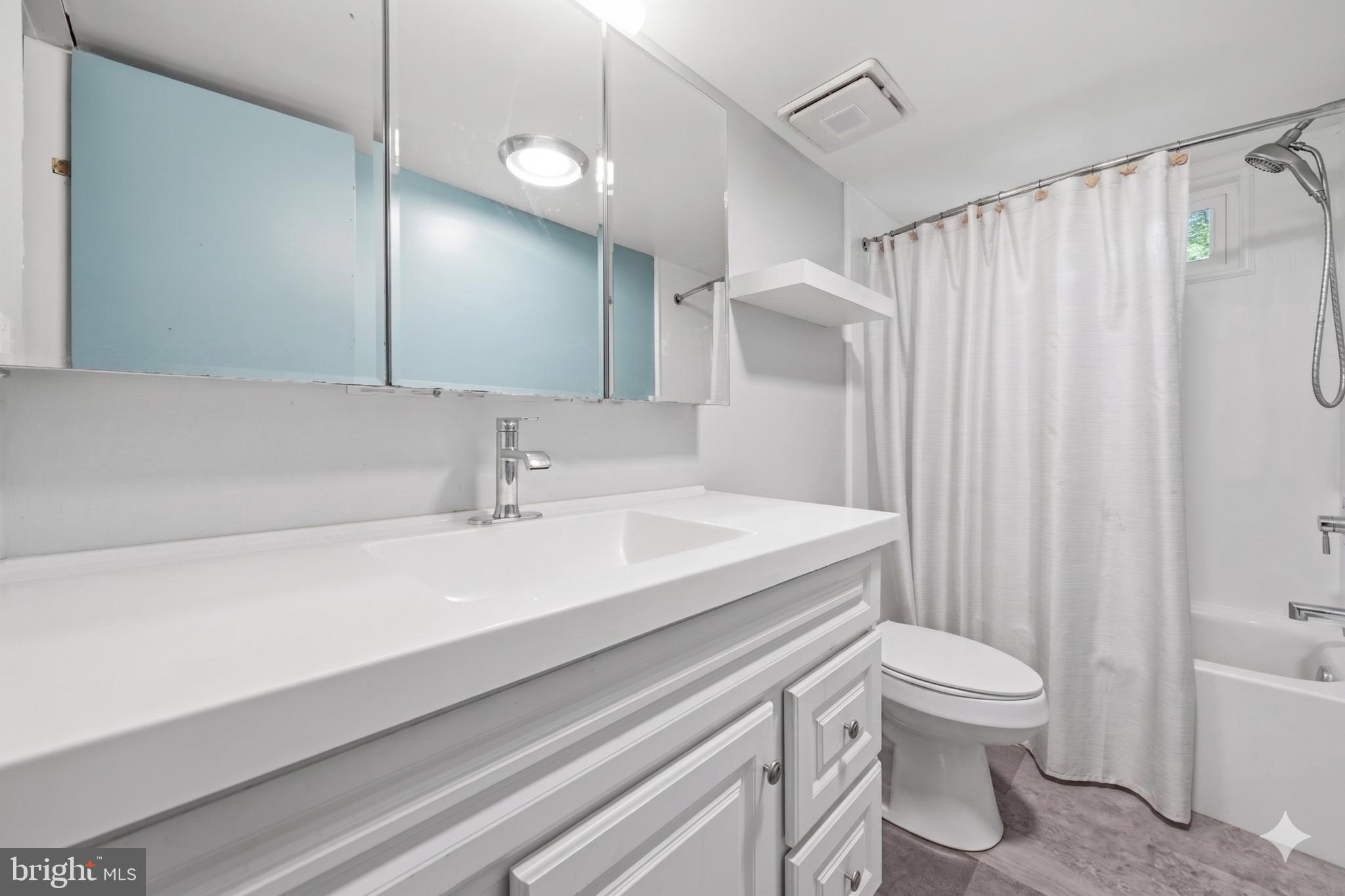 BEAVER LODGE ESTATES - Residential