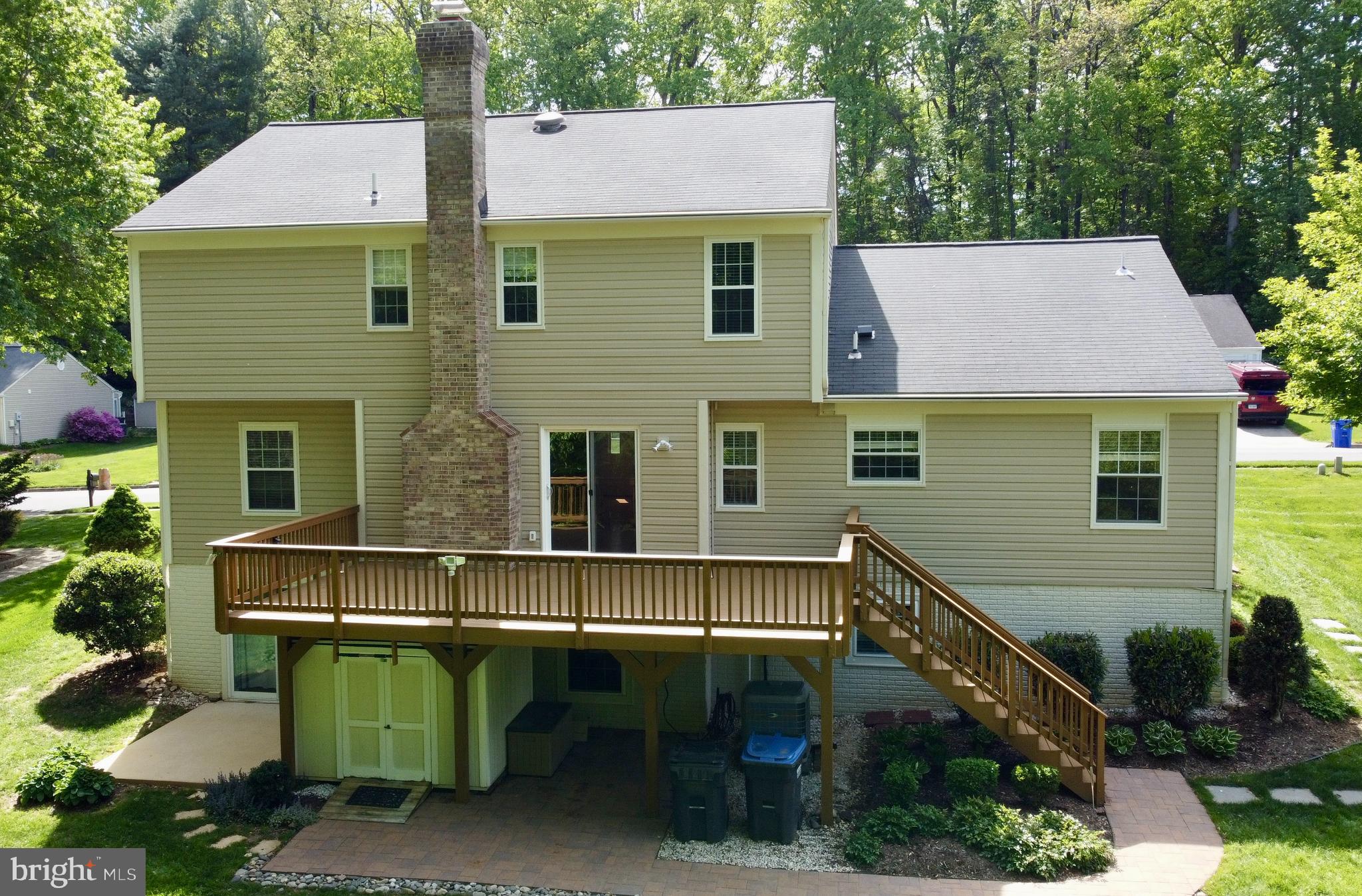 15861 MONTVIEW DRIVE