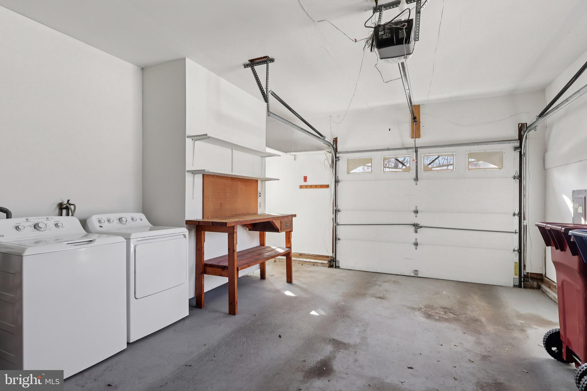 HOLIDAY CITY - BERKELEY - Residential