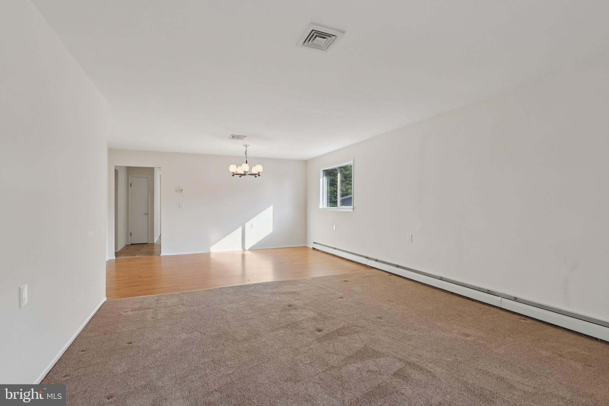 HOLIDAY CITY - BERKELEY - Residential