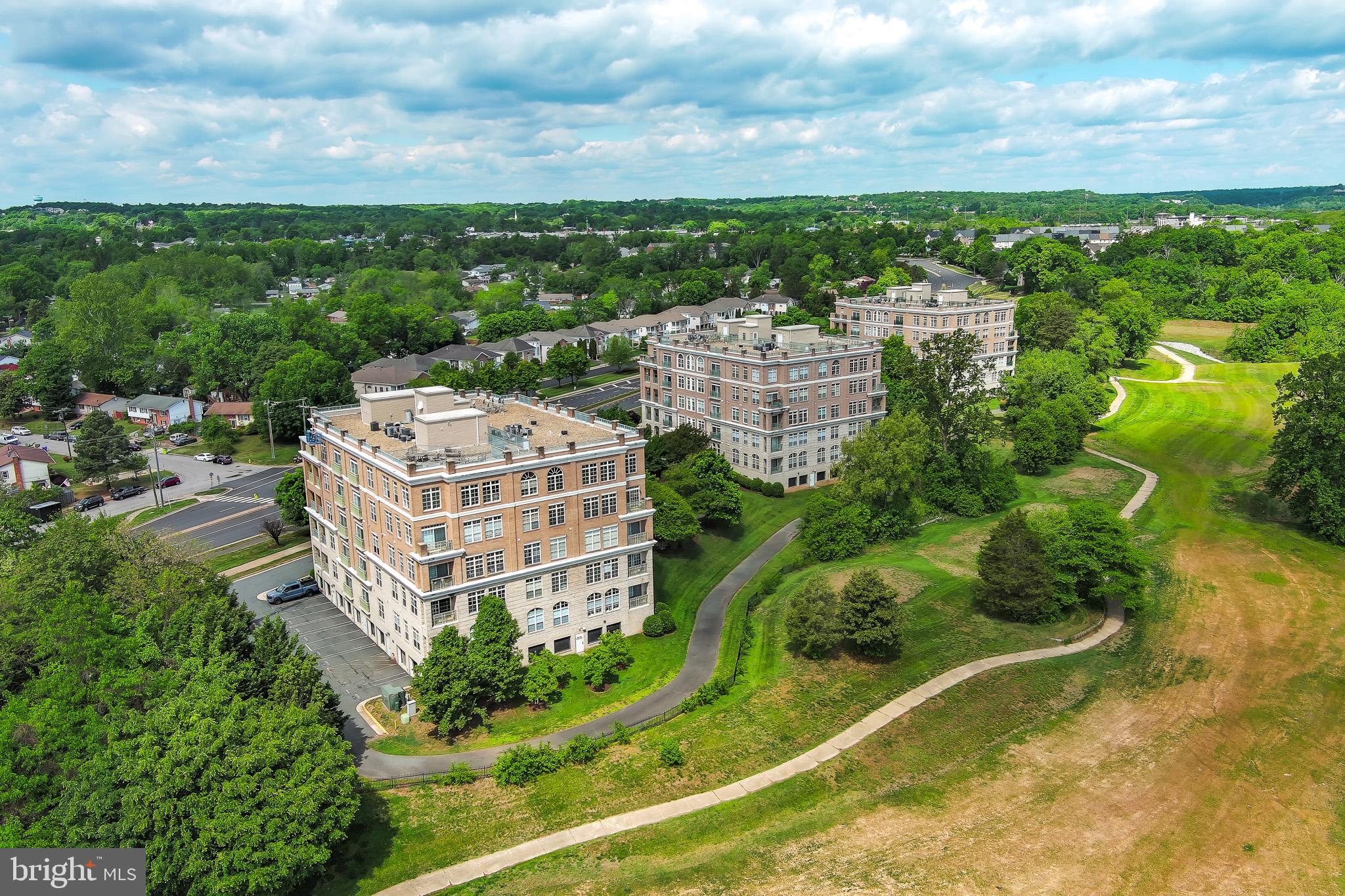 RIVER CLUB 1 AT BELMONT - Residential