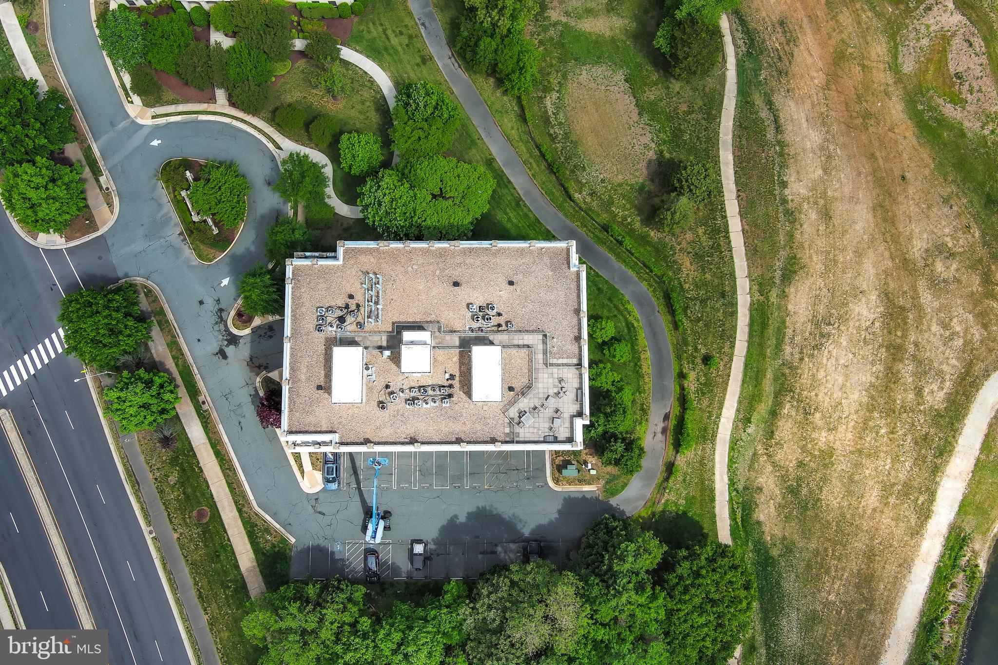 RIVER CLUB 1 AT BELMONT - Residential