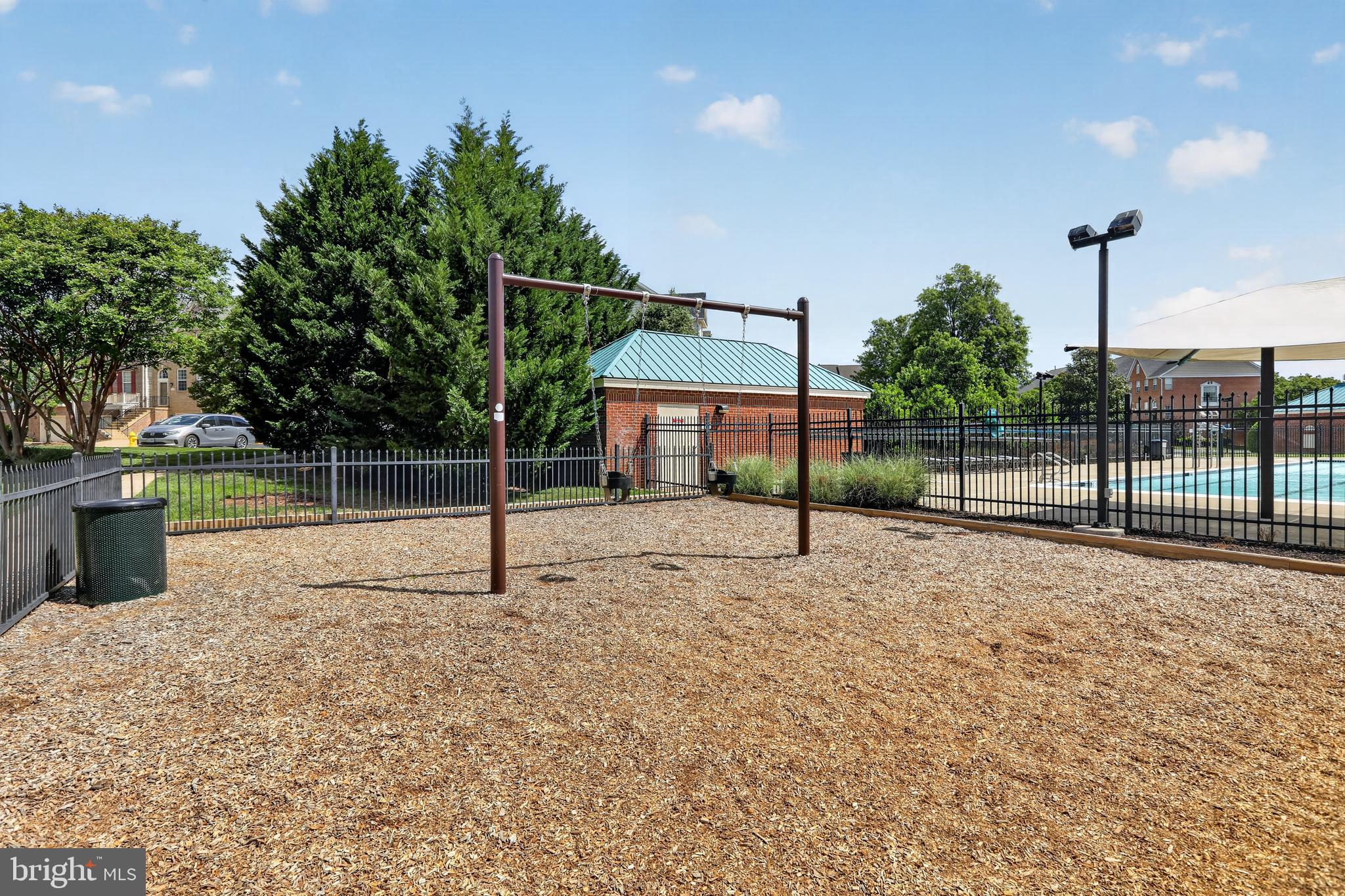 RIVER CLUB 1 AT BELMONT - Residential