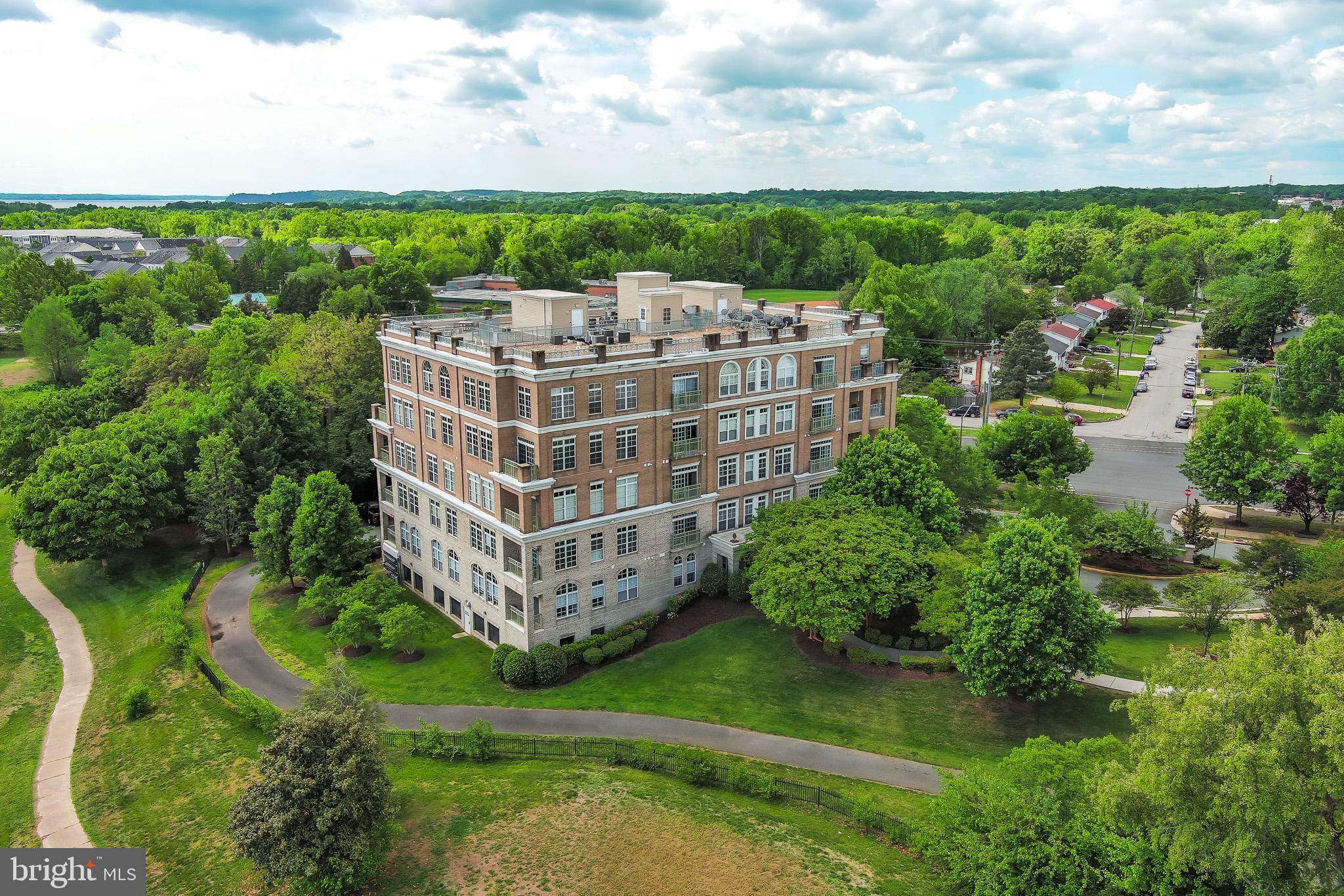 RIVER CLUB 1 AT BELMONT - Residential