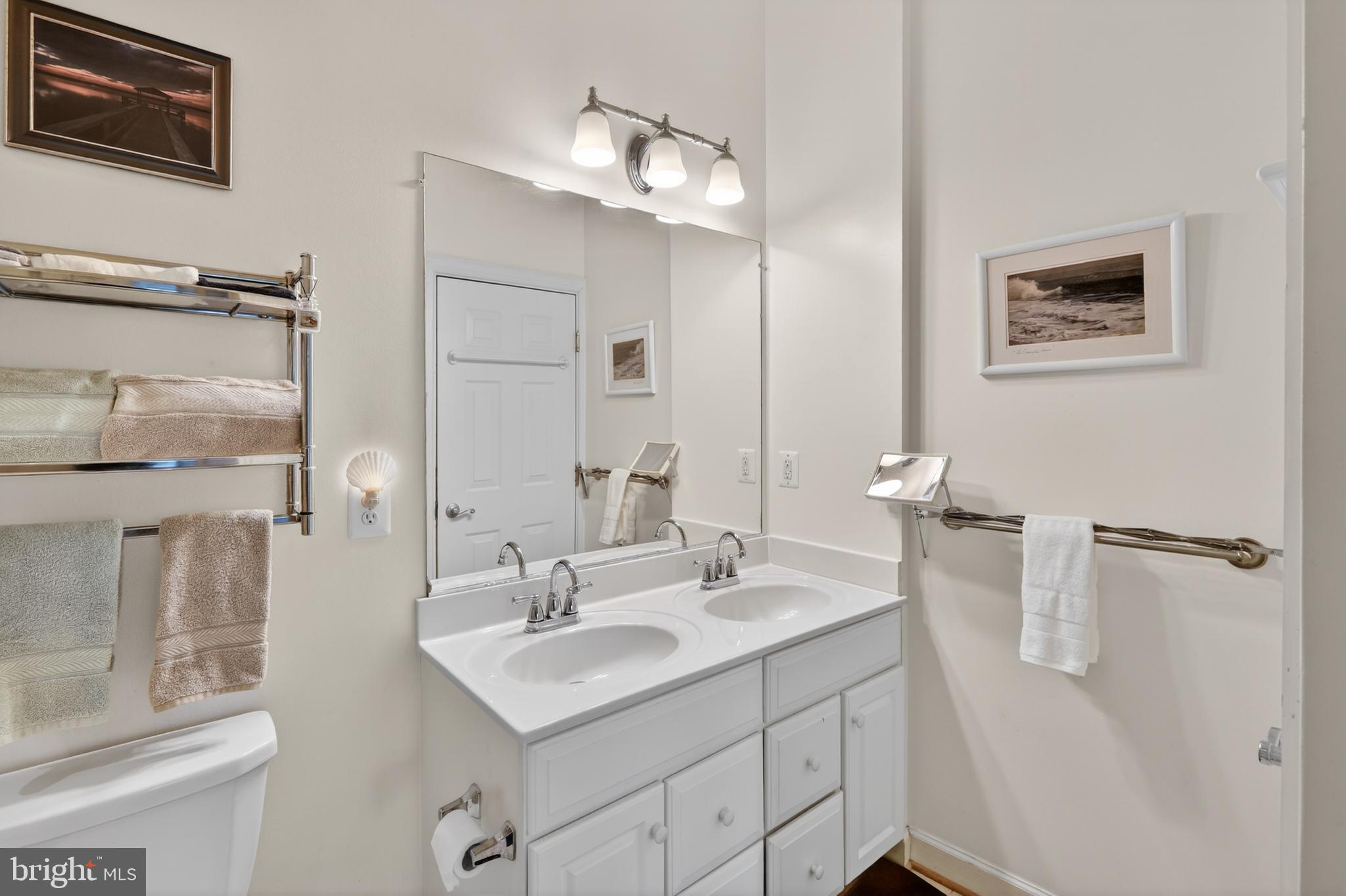 RIVER CLUB 1 AT BELMONT - Residential
