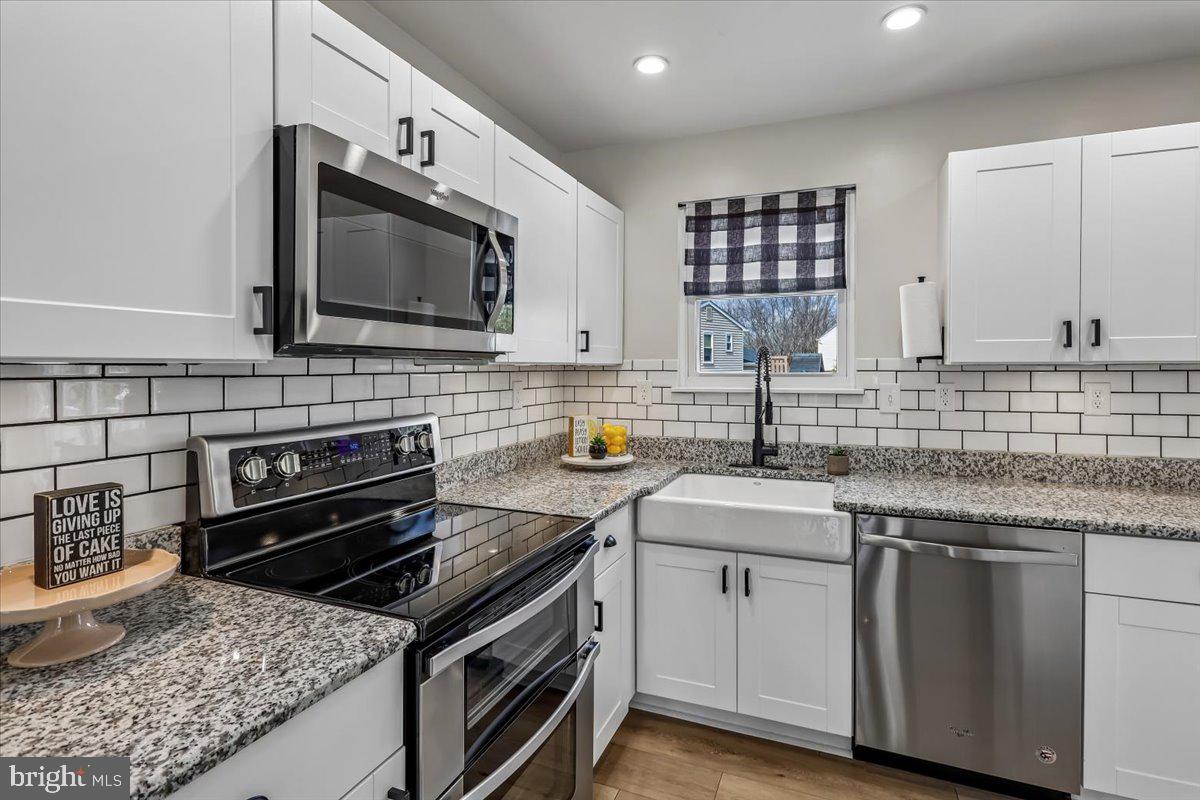 AMBERLY - Residential