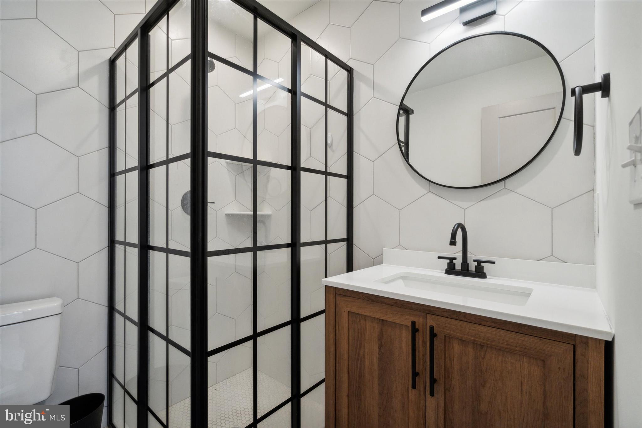 FAIRMOUNT - Residential Lease