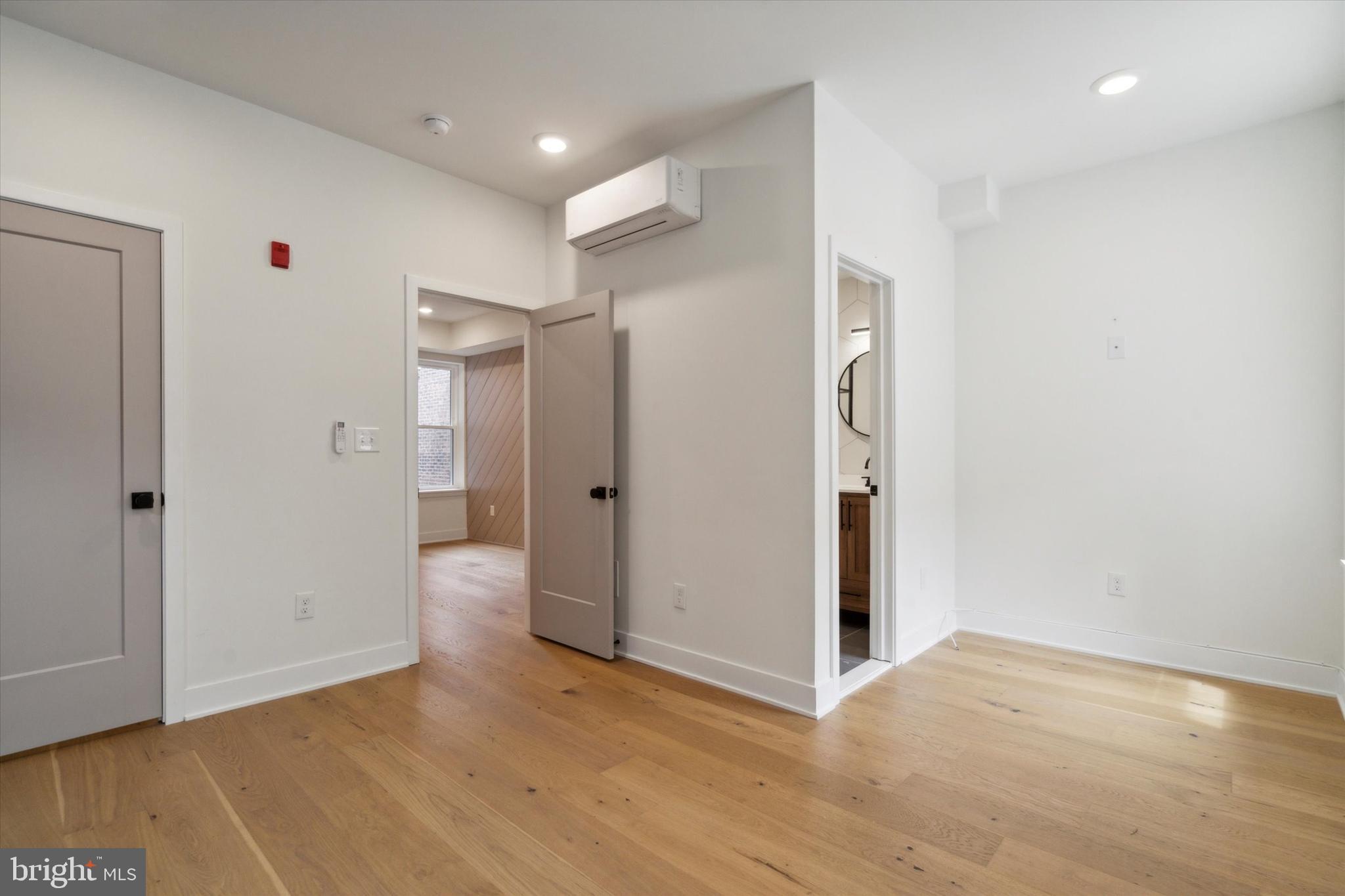 FAIRMOUNT - Residential Lease