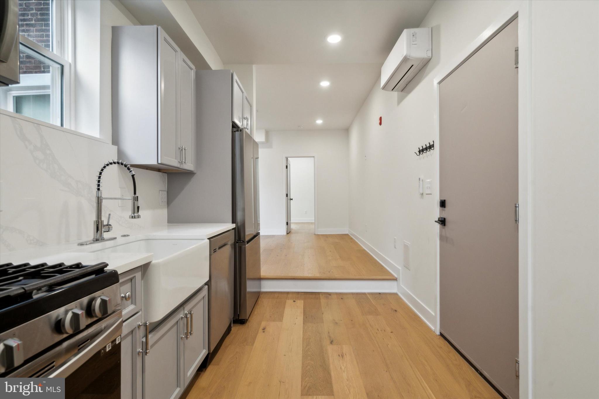 FAIRMOUNT - Residential Lease