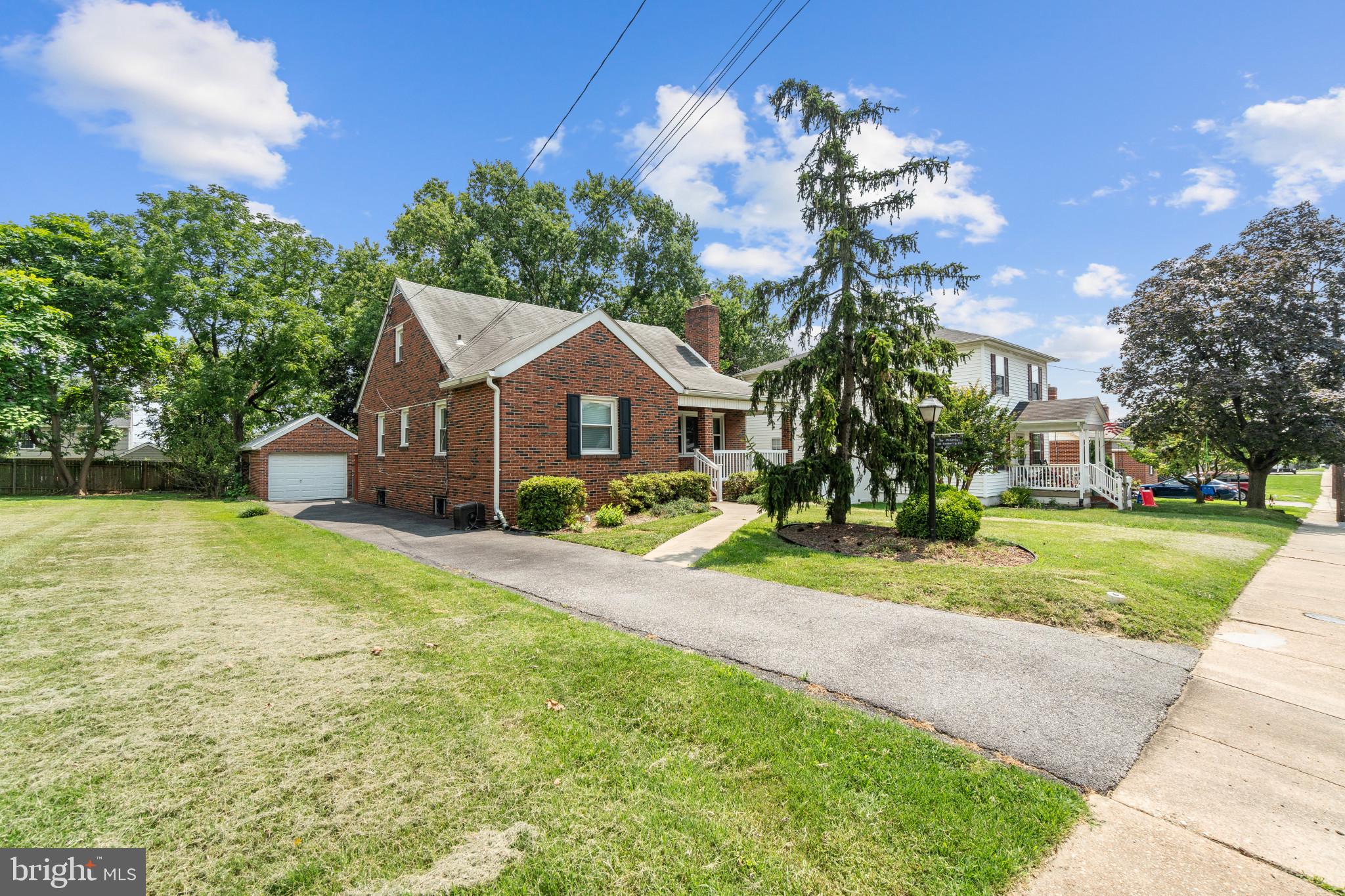 DUNDALK FARMS - Residential