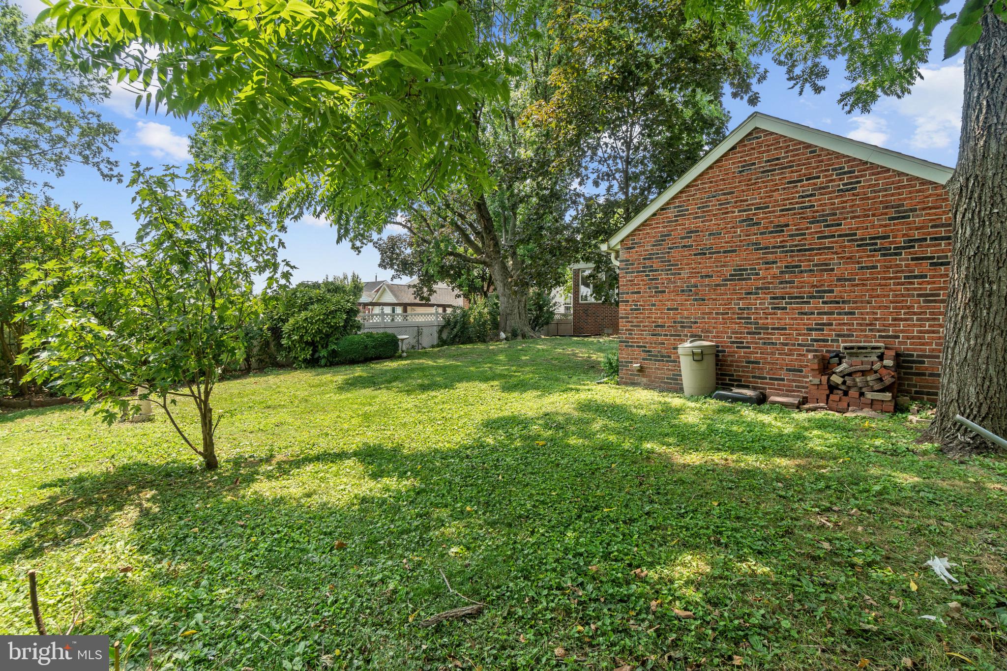 DUNDALK FARMS - Residential